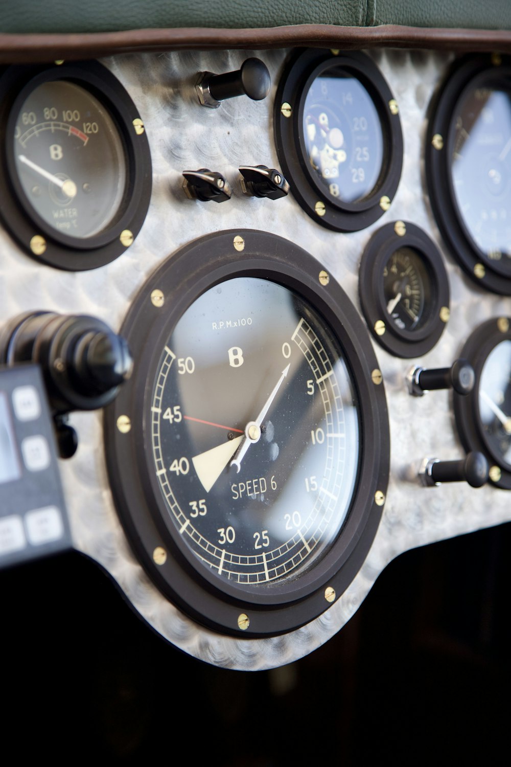 a close up of a speedometer on a vehicle