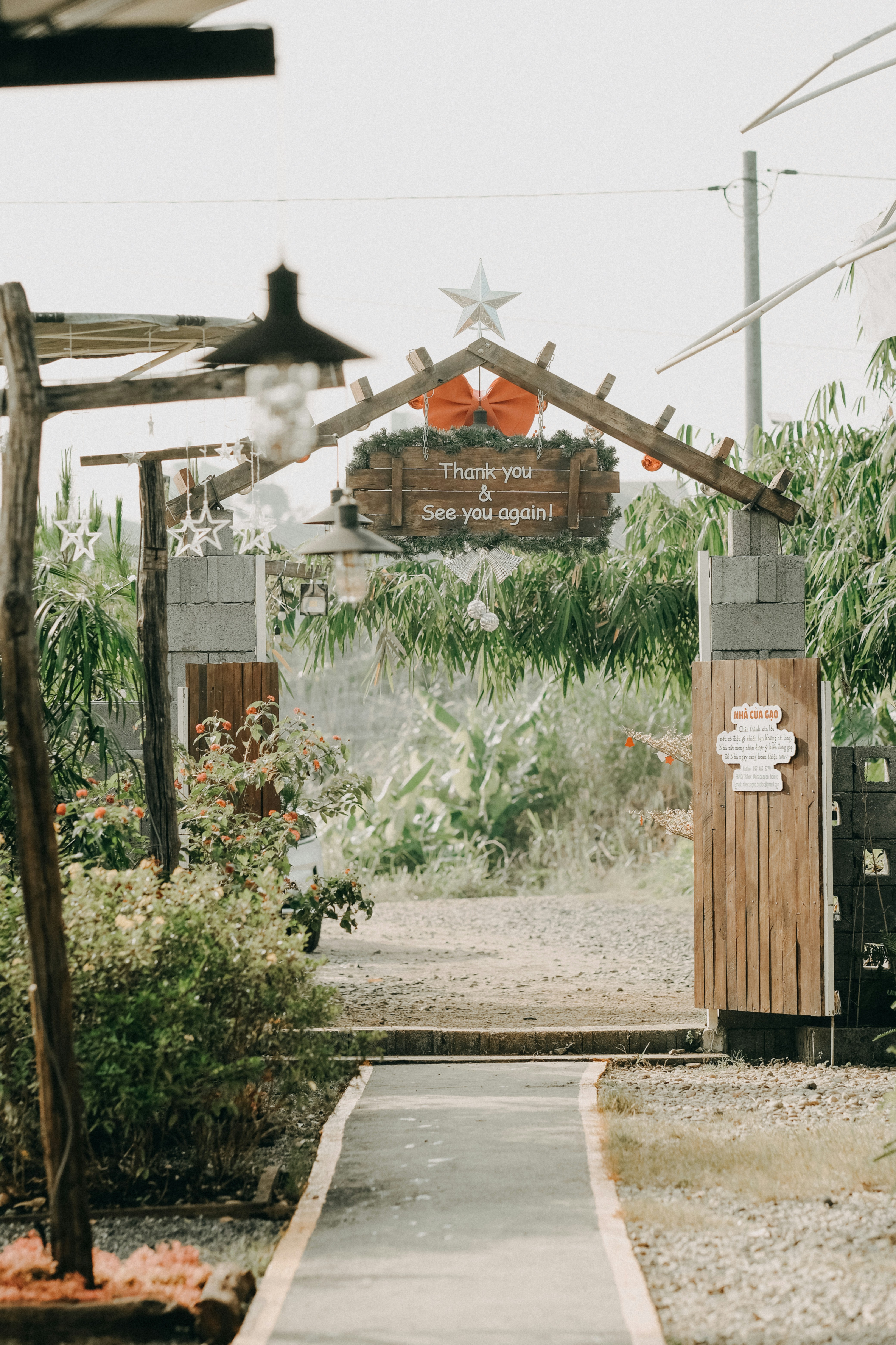 a wooden structure with a sign on top of it