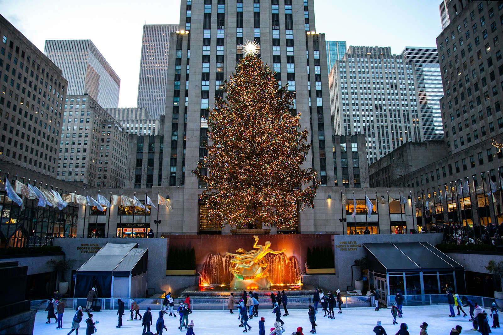Detalle de la iluminación del árbol del Rockefeller Center
