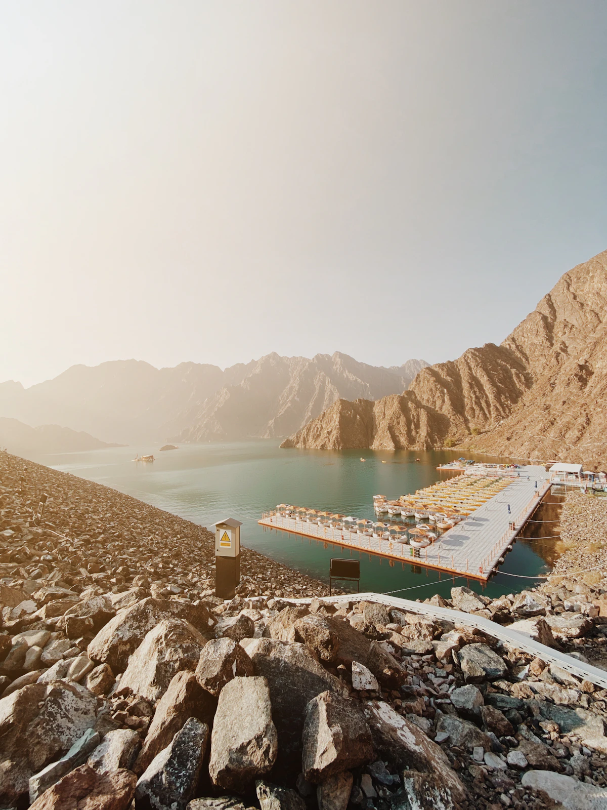 Hatta lake surrounded by the Hajar mountains
