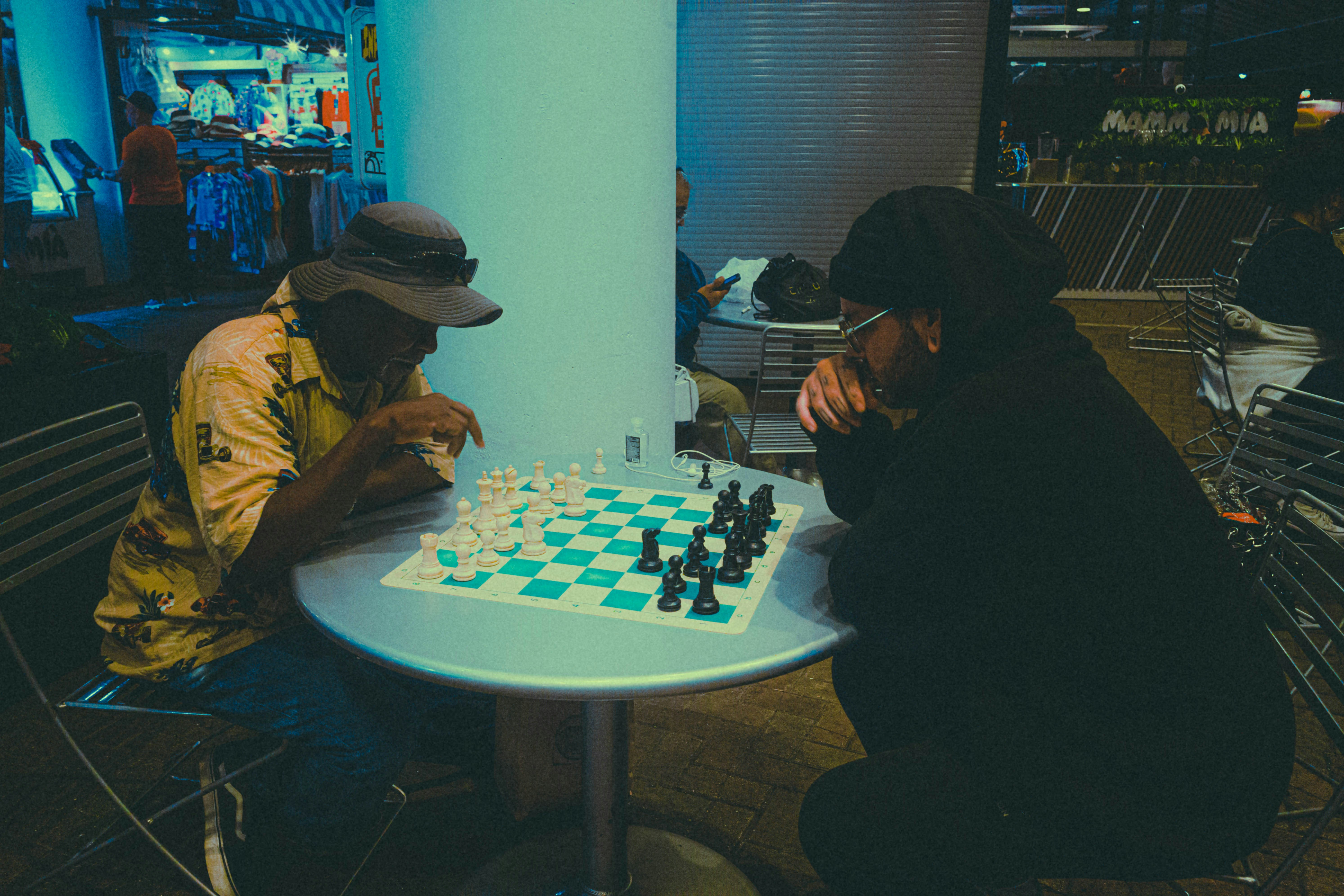 [hikaye] : Oyuncu bana oyunun kurallarını...