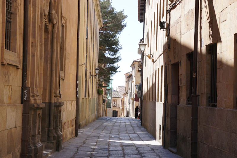 Best Neighborhoods to Stay in Salamanca: Where to Book and What to Expect