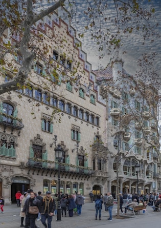 Passeig de Gràcia en Barcelona por el día