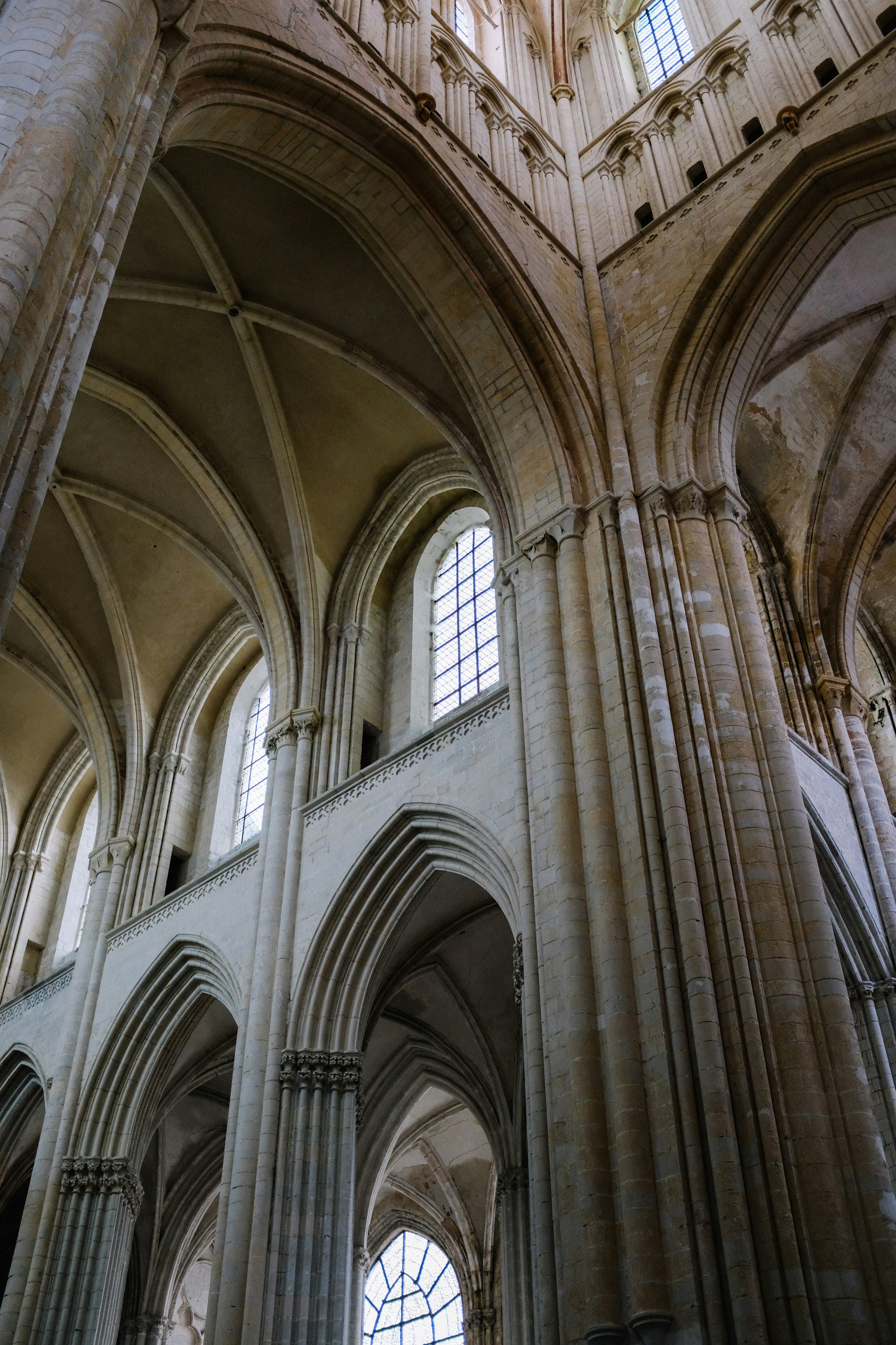 Photo by adrienolichon