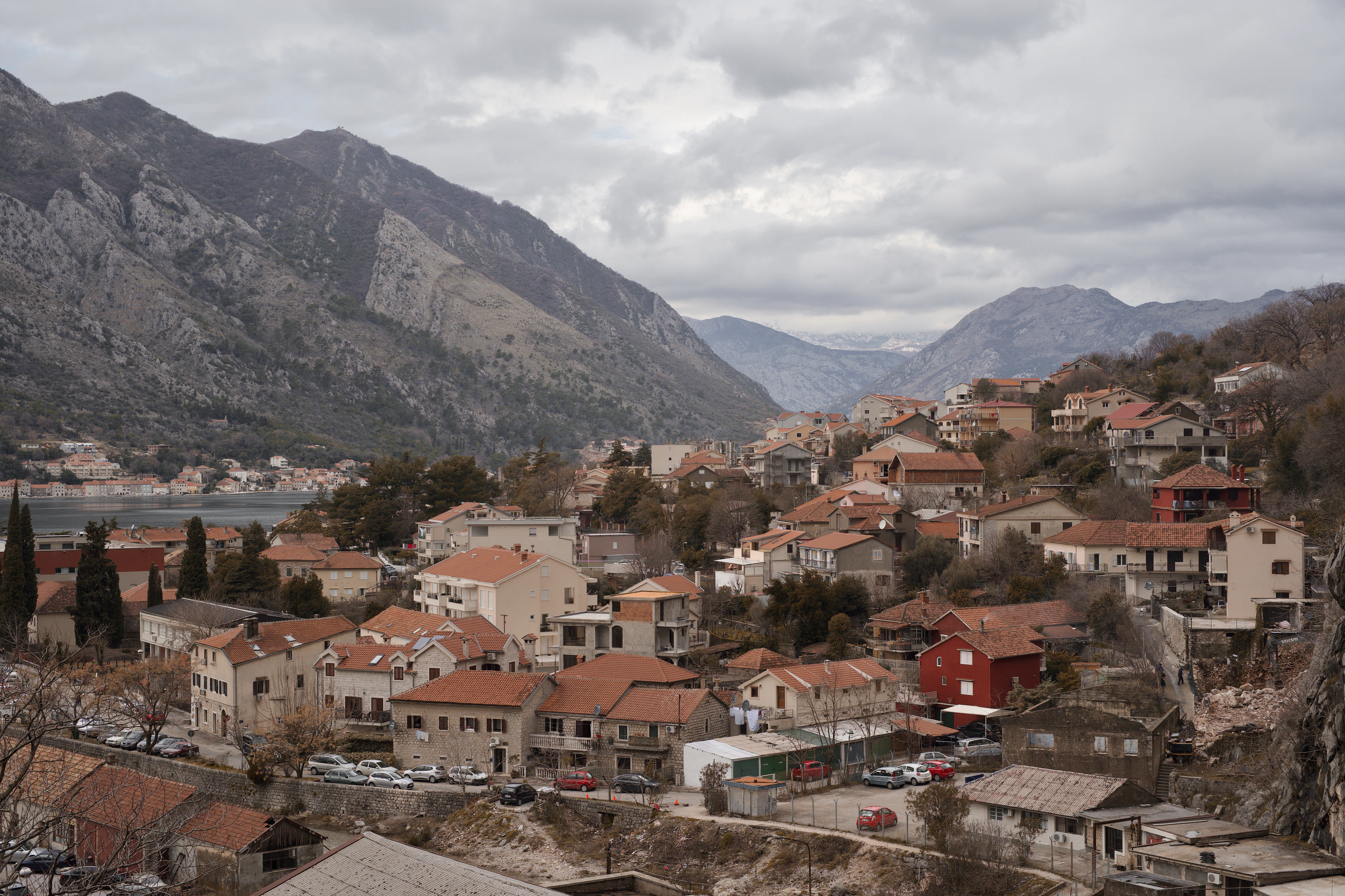 Njeguši plate, Kotor