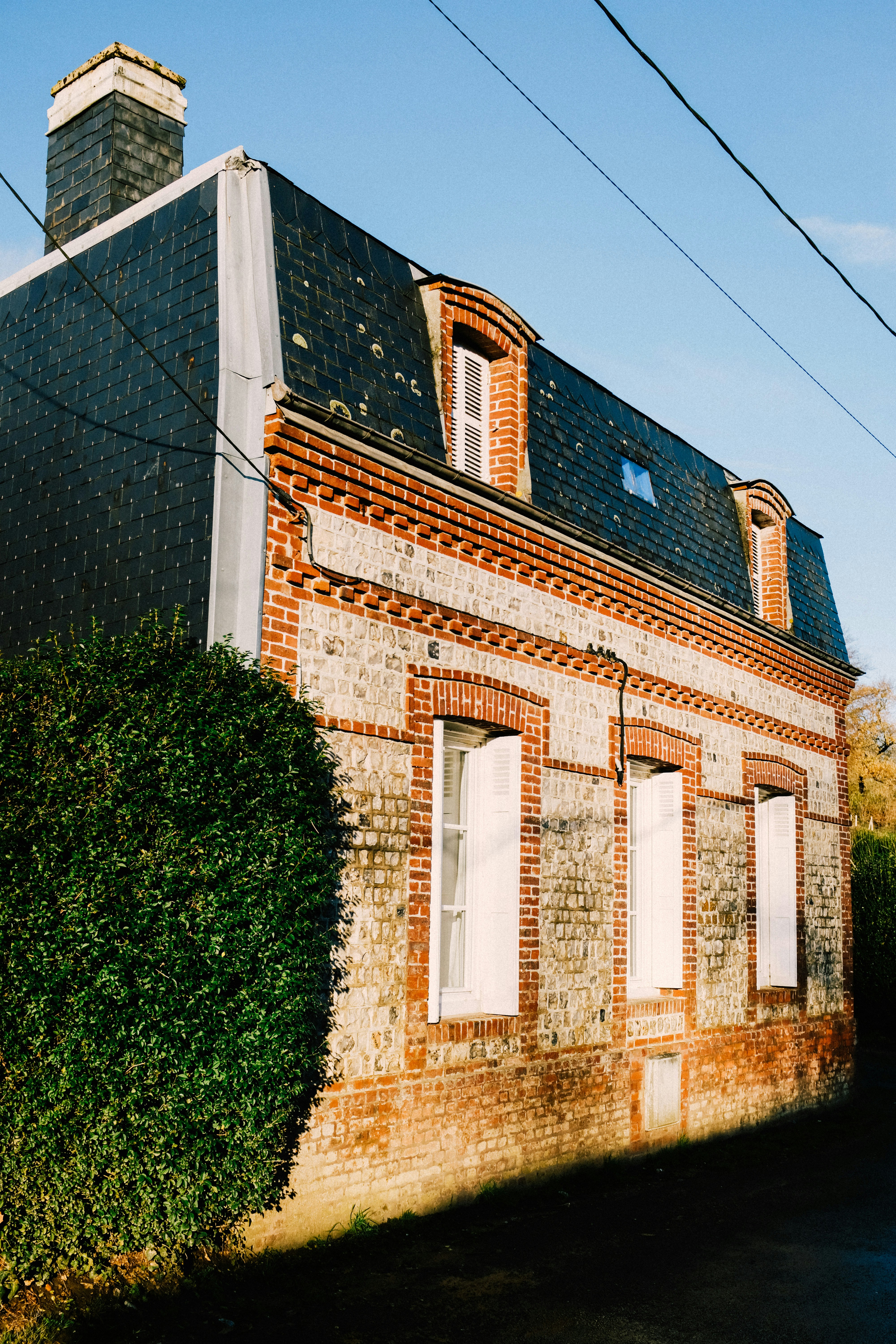 Photo by adrienolichon