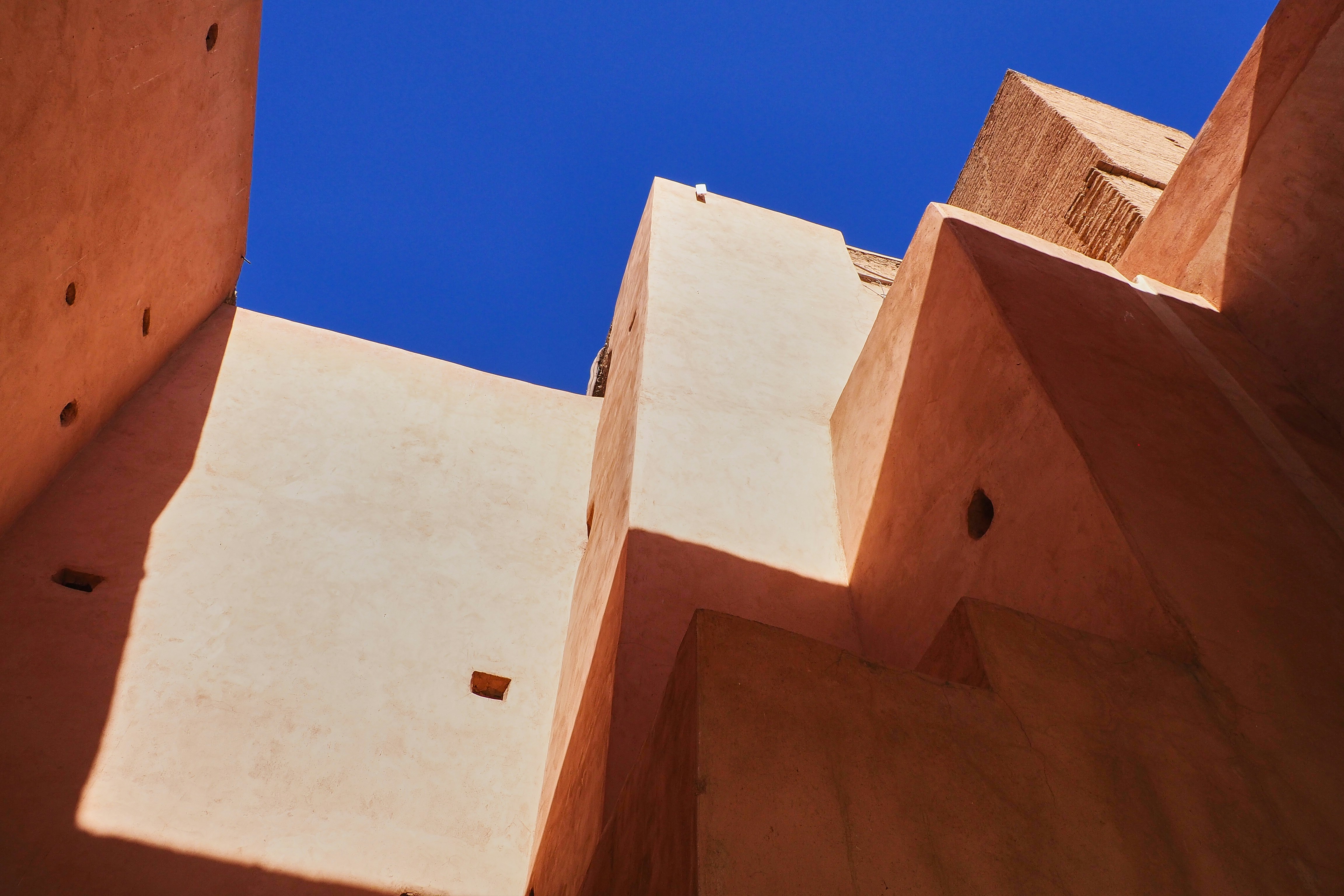 Centrum Materiałów Budowlanych Profil