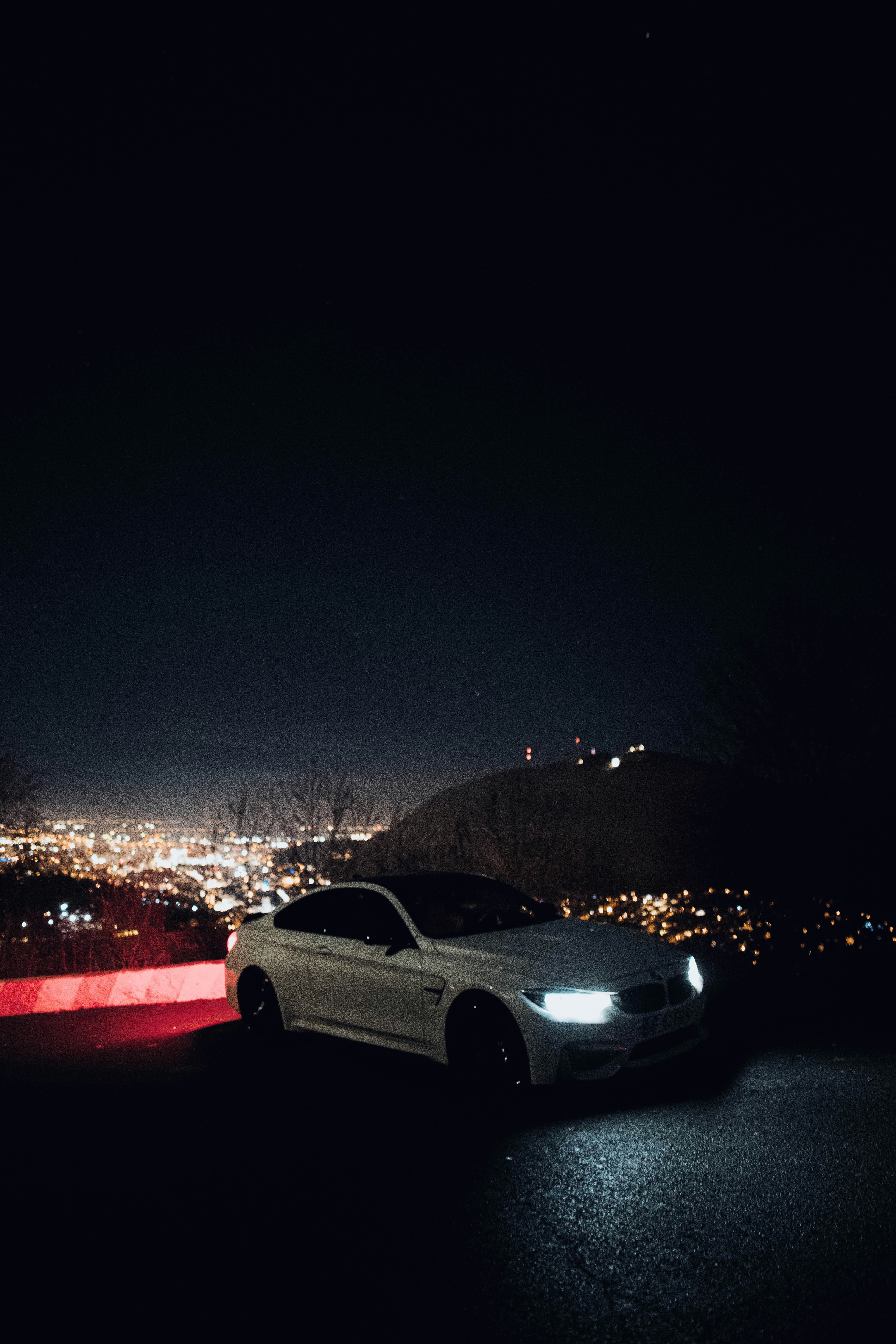 Fondo De Pantalla De Coche De Noche 1080p