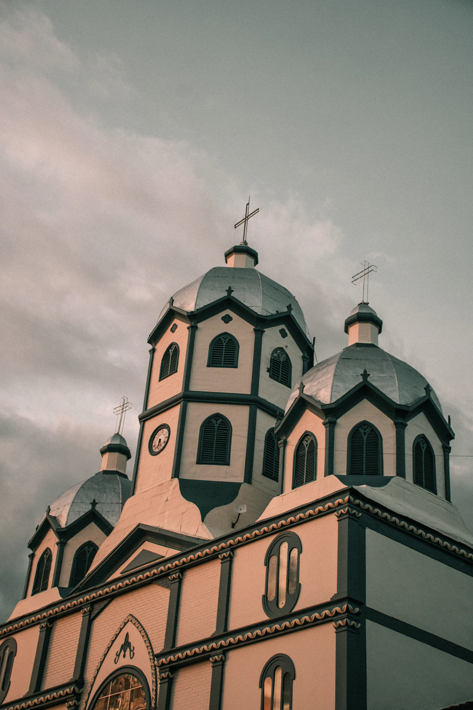 Iglesia y arquitectura de la colonización antioqueña en Filandia, Quindío, Eje Cafetero, Colombia