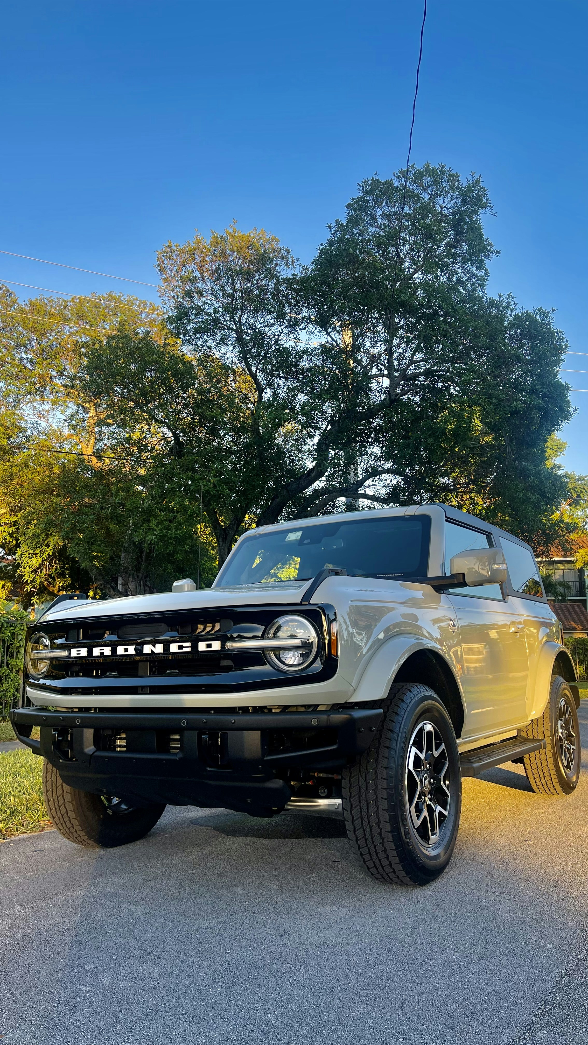 Ford Bronco Sunset 2 Door