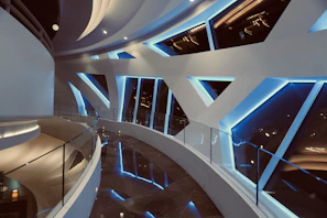 An AI-powered virtual reality walkthrough of a futuristic building designed by Mintiva’s AI Architect course.