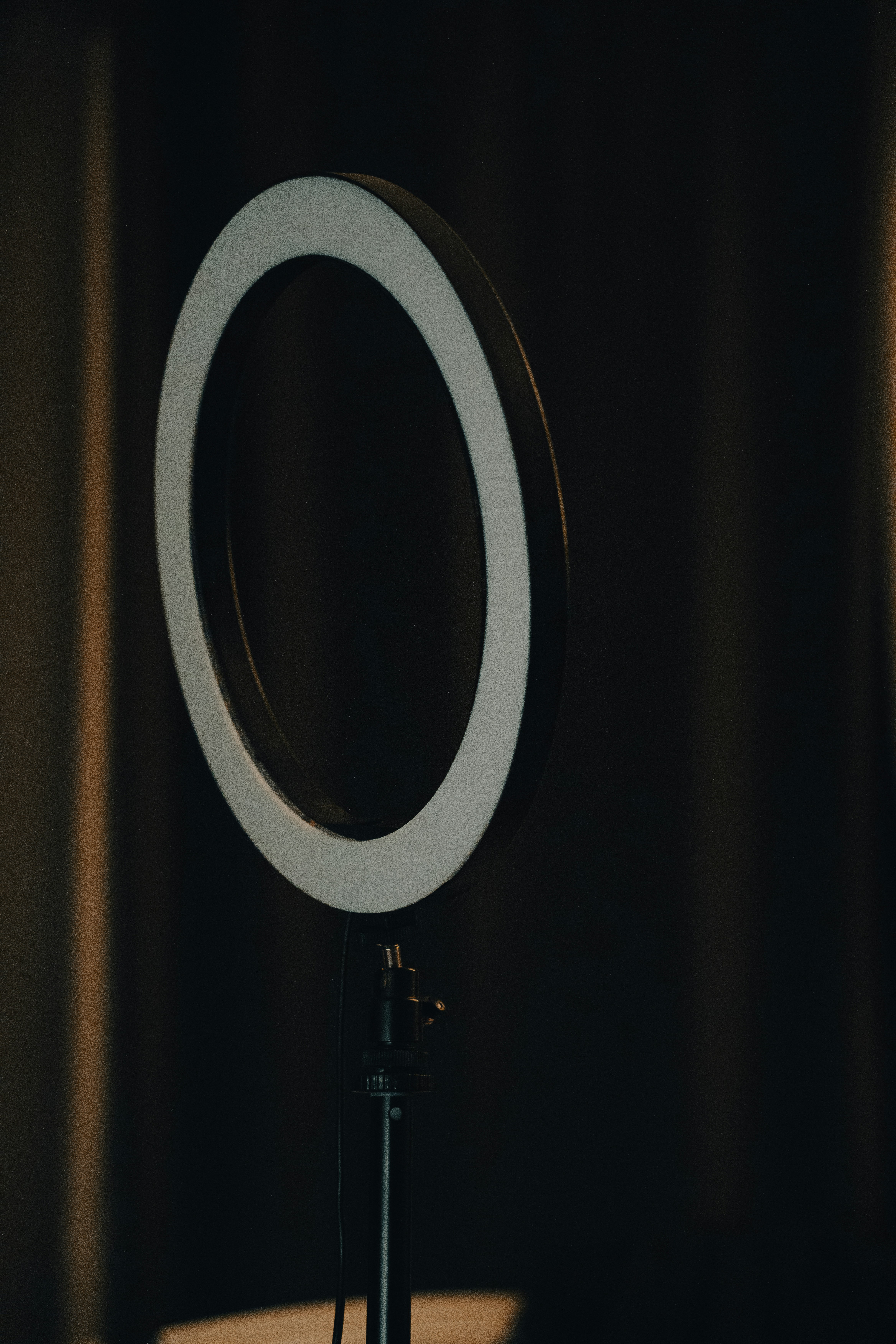 a close up of a ring light on a table
