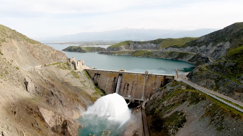 Top 10 Hydroelectric Dams in Canada