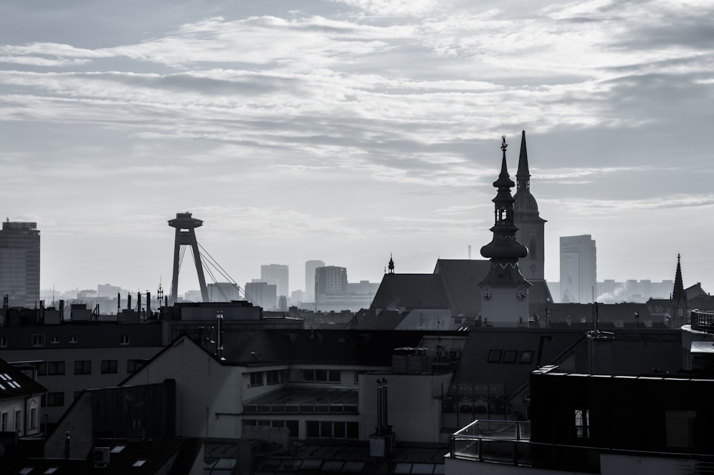 a black and white photo of a city skyline