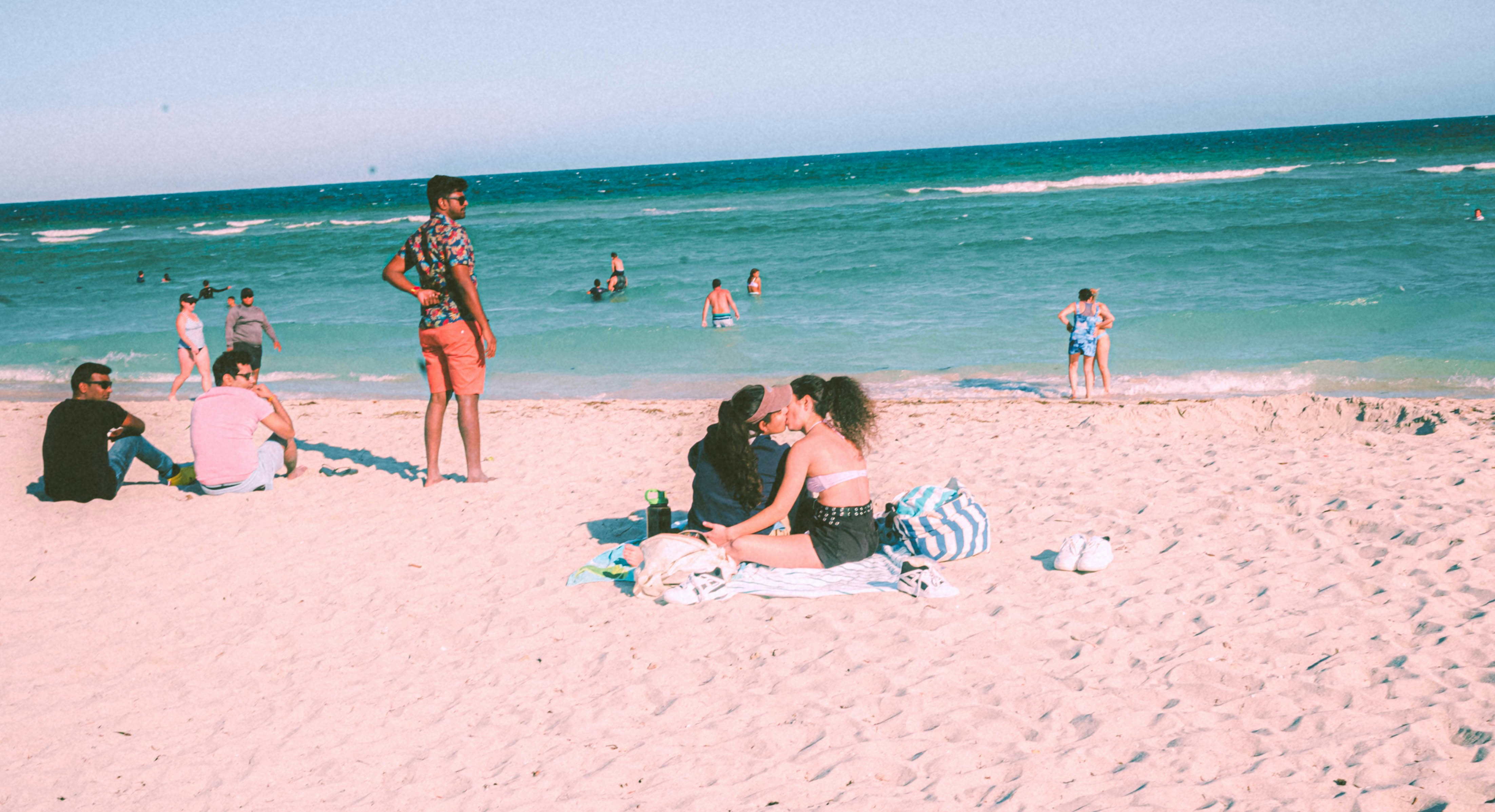 Hot Girl Picture Quotes: Viral Instagram Captions to Slay