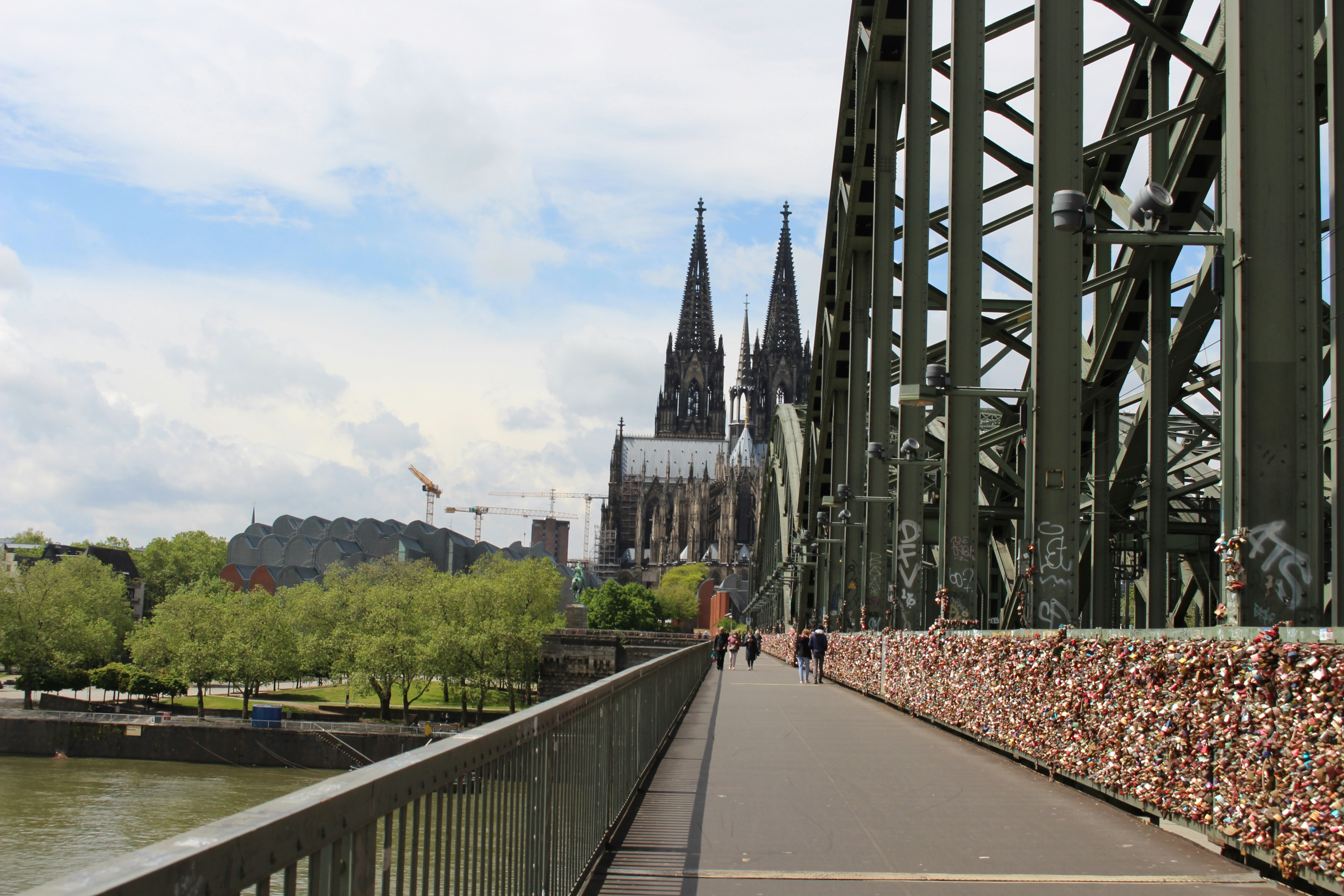 Image by Behnaz via Unsplash