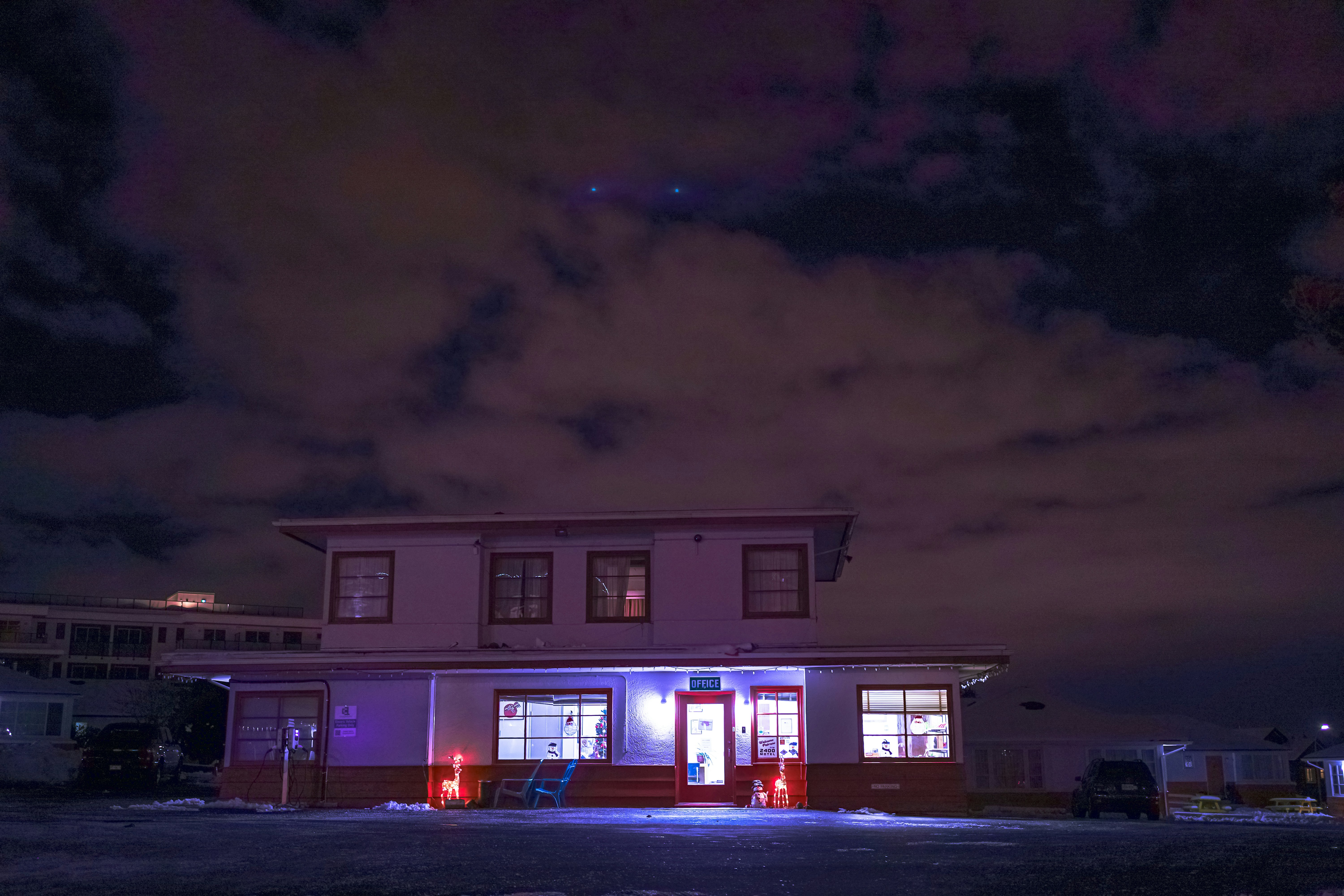 vintage apartment wallpaper, wallpaper, Vintage Small Apartment: Design & Decor Ideas 5