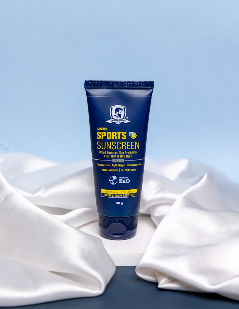 Sunscreen SPF 50+ PA++++ Light Texture