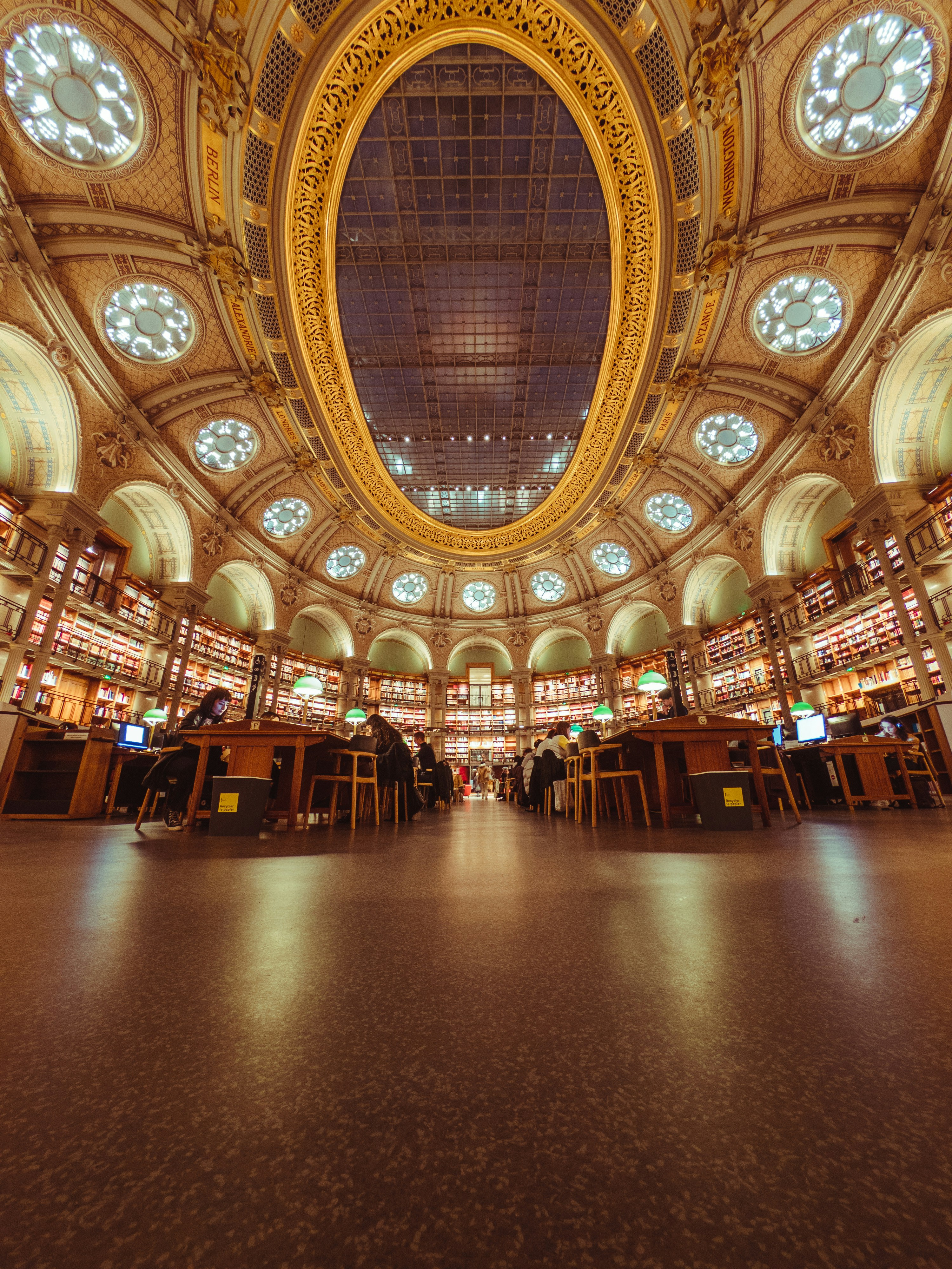 Photo by bastien_nvs