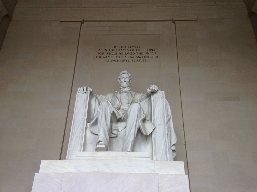 Une statue d’Abraham Lincoln au Lincoln Memorial