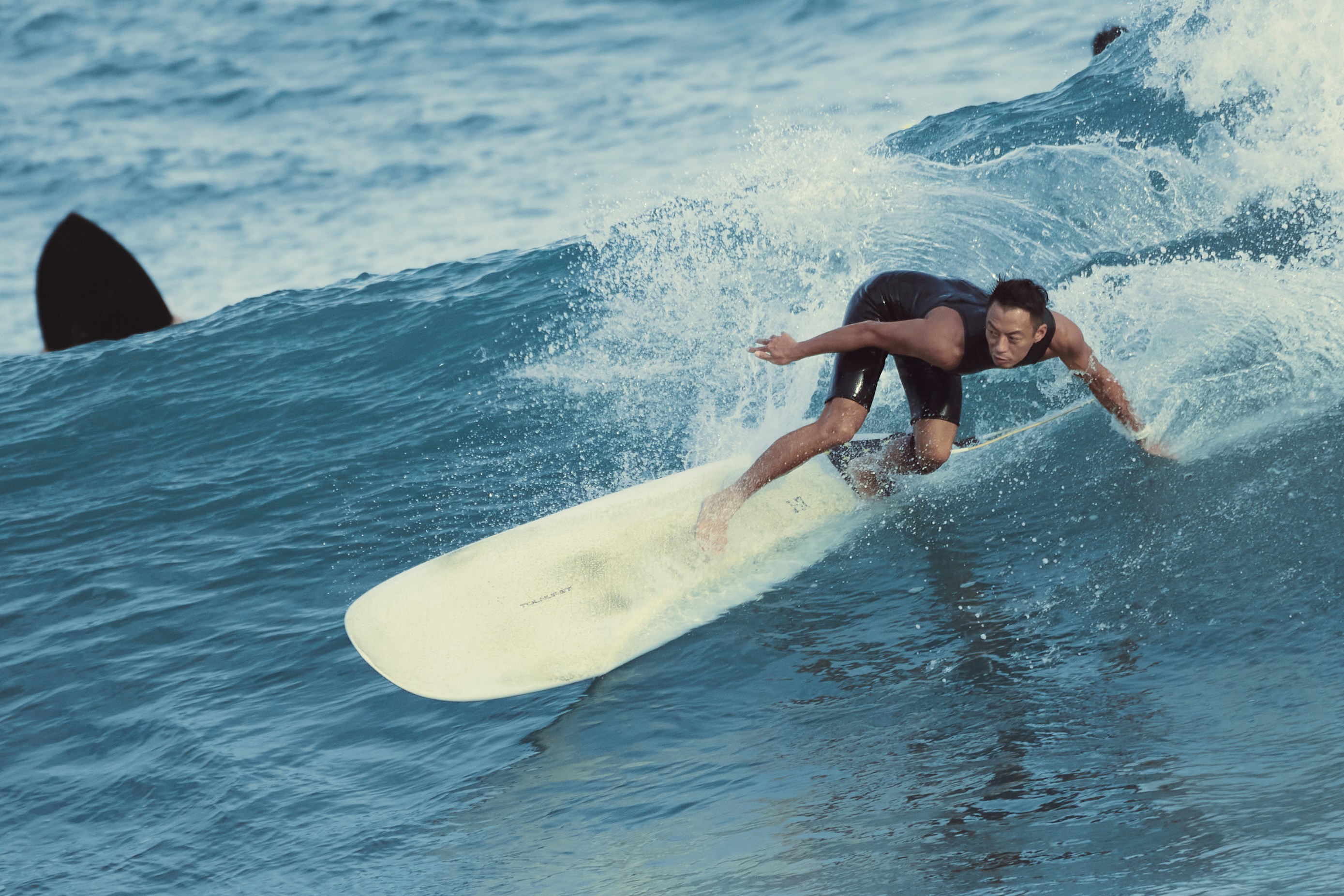 8 Surfing for Beginners Rules Explained Simply