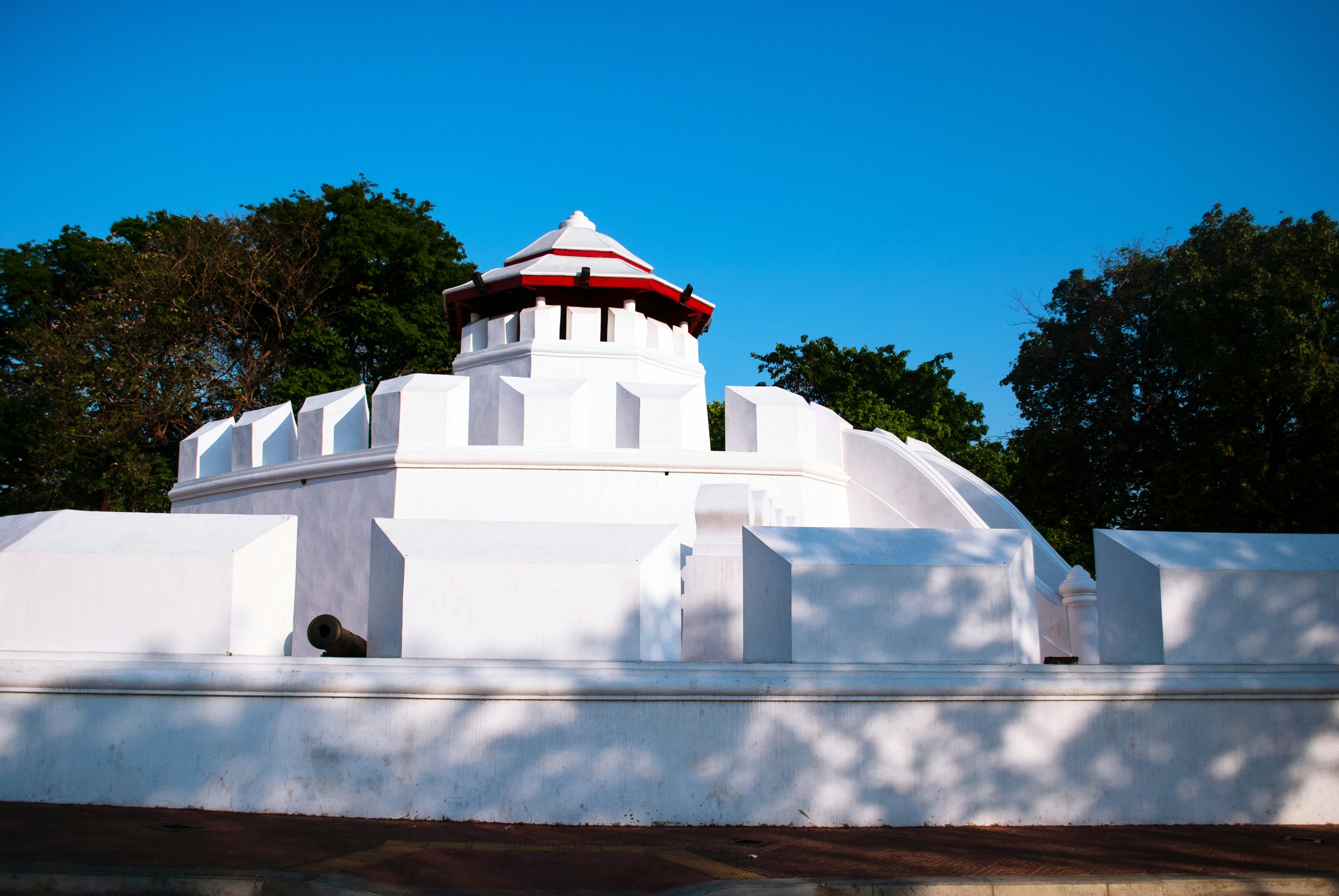 The Art of Minimalism in Thai Design