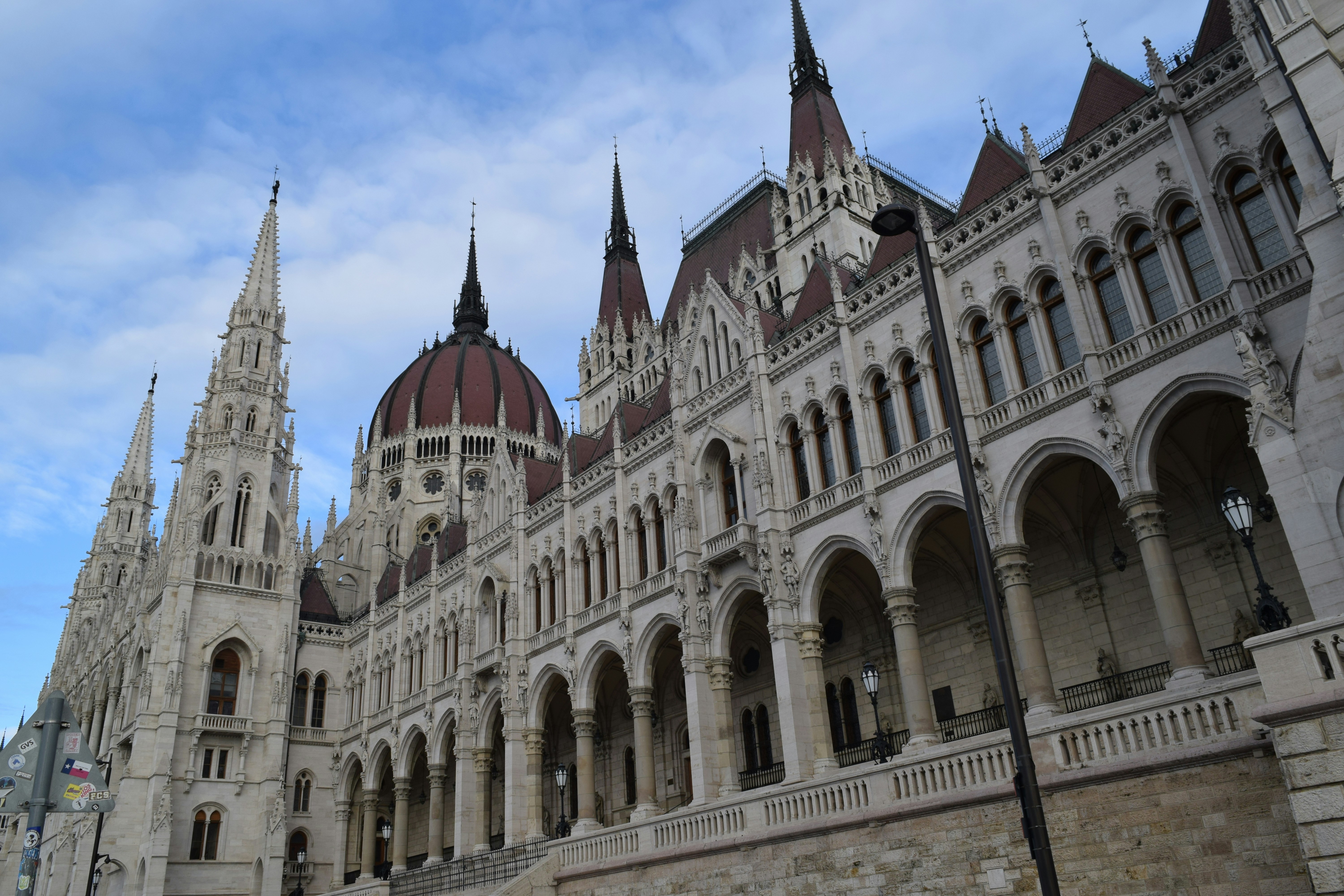 Photo by davidespinarincon