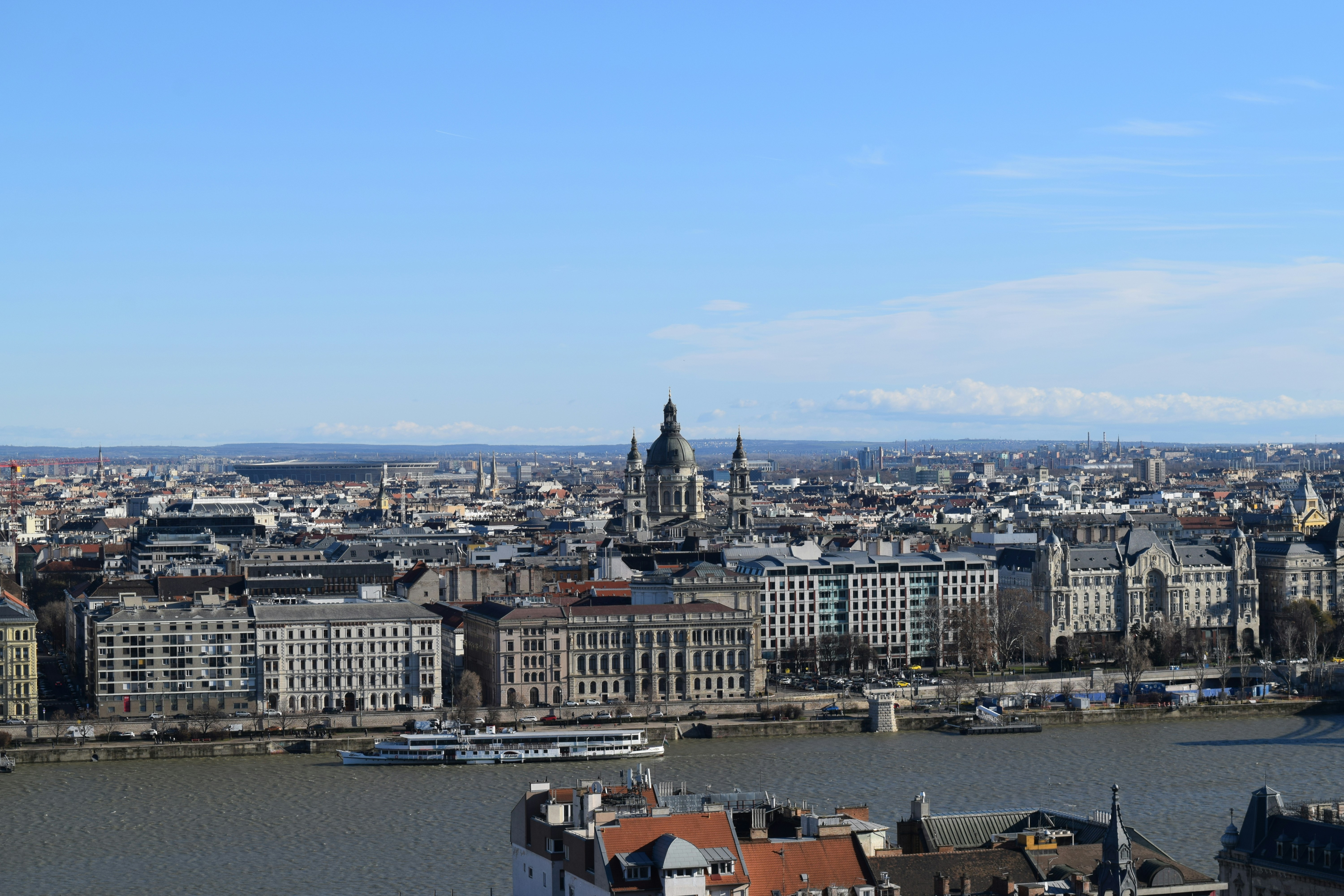 Photo by davidespinarincon