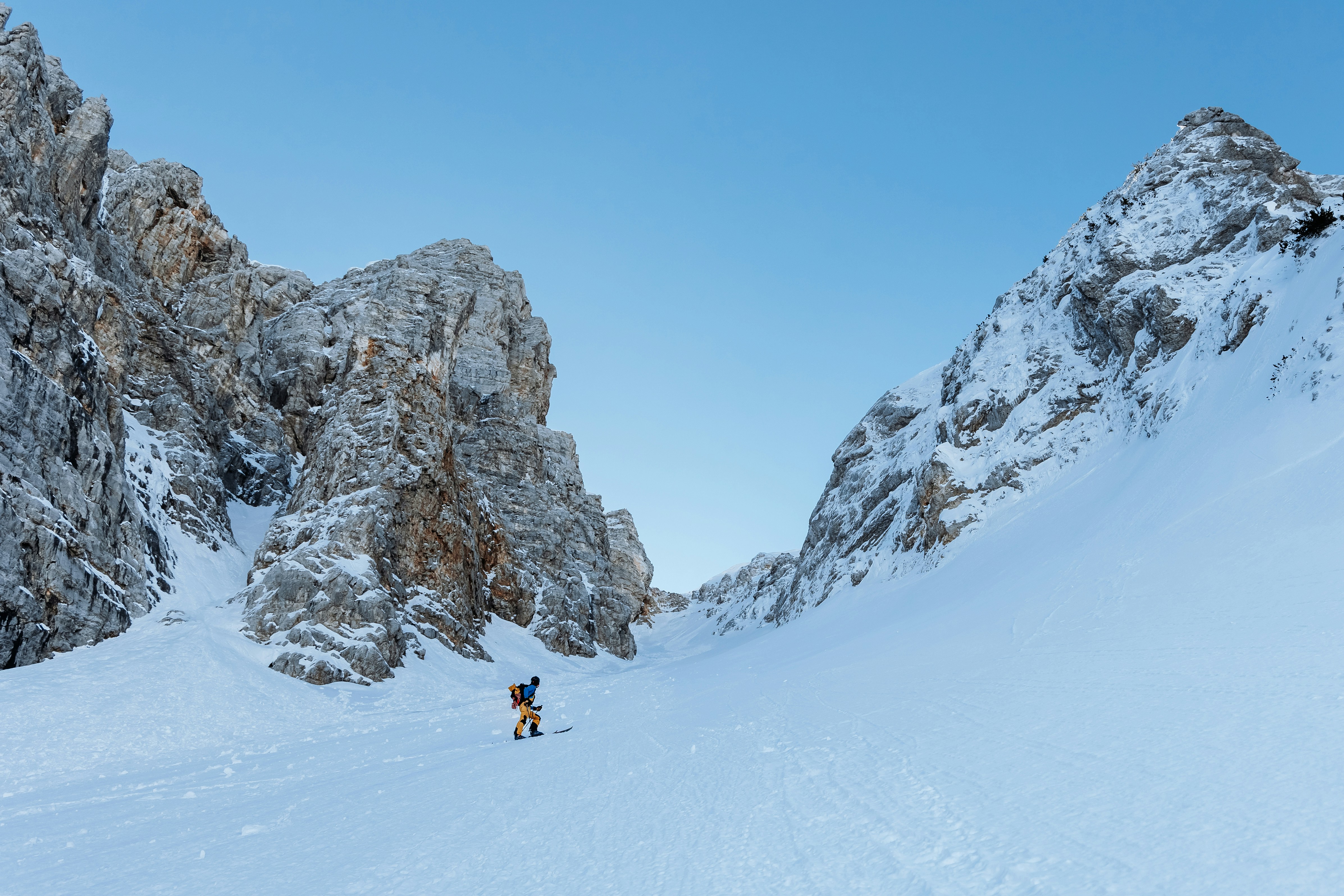 Photo by karokrasinska