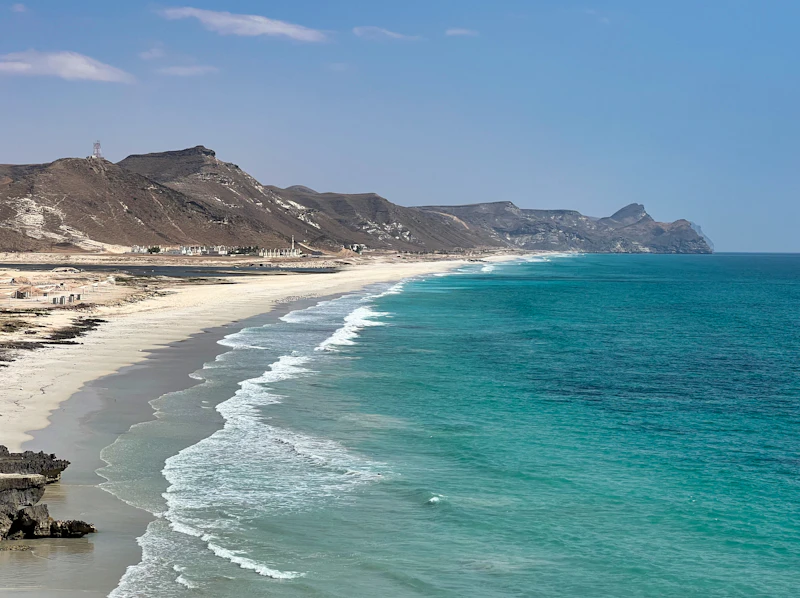 Best Glamping Spots Near Salalah for a Night Under the Stars