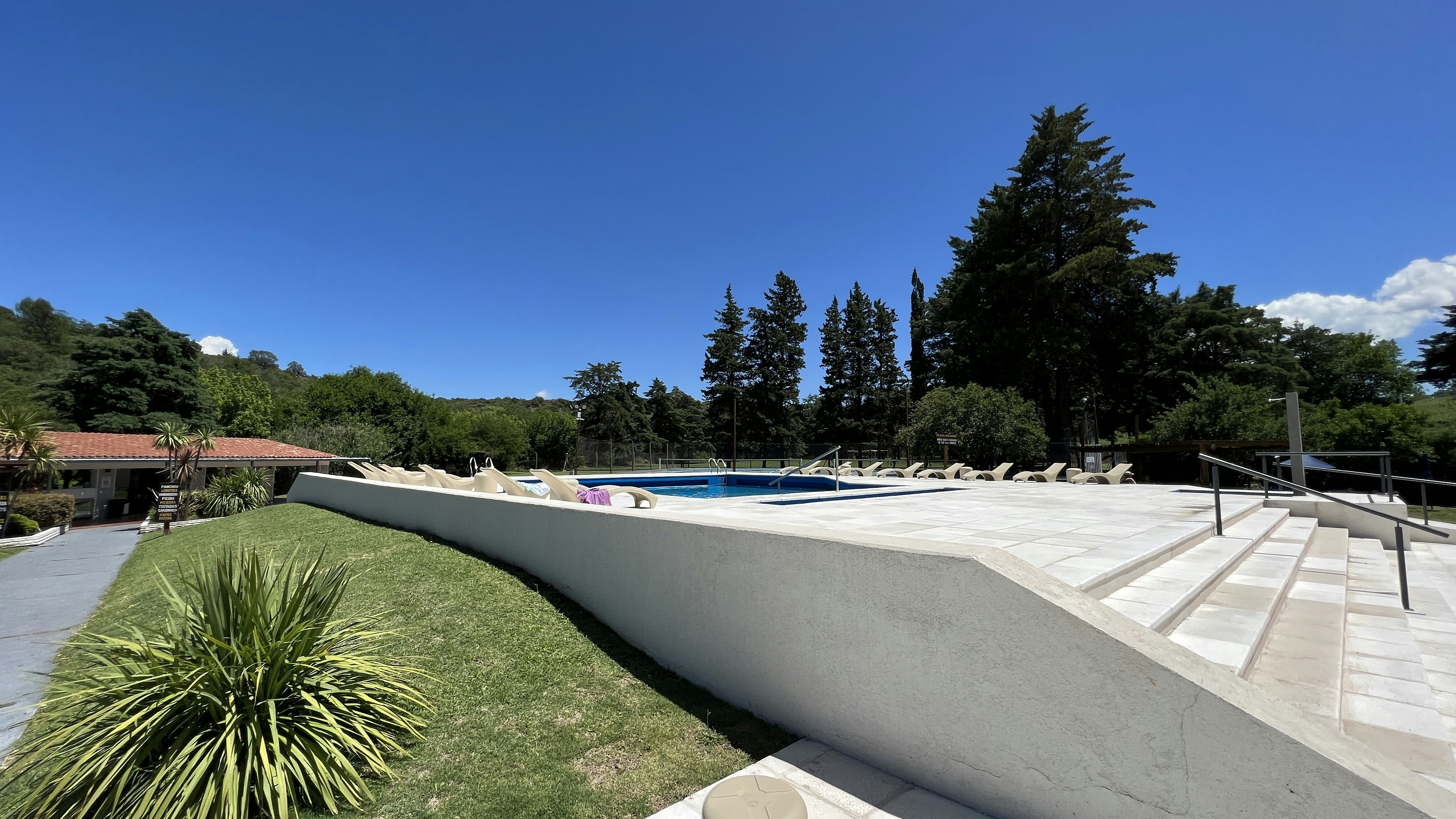 World-class clubhouse resort pool area