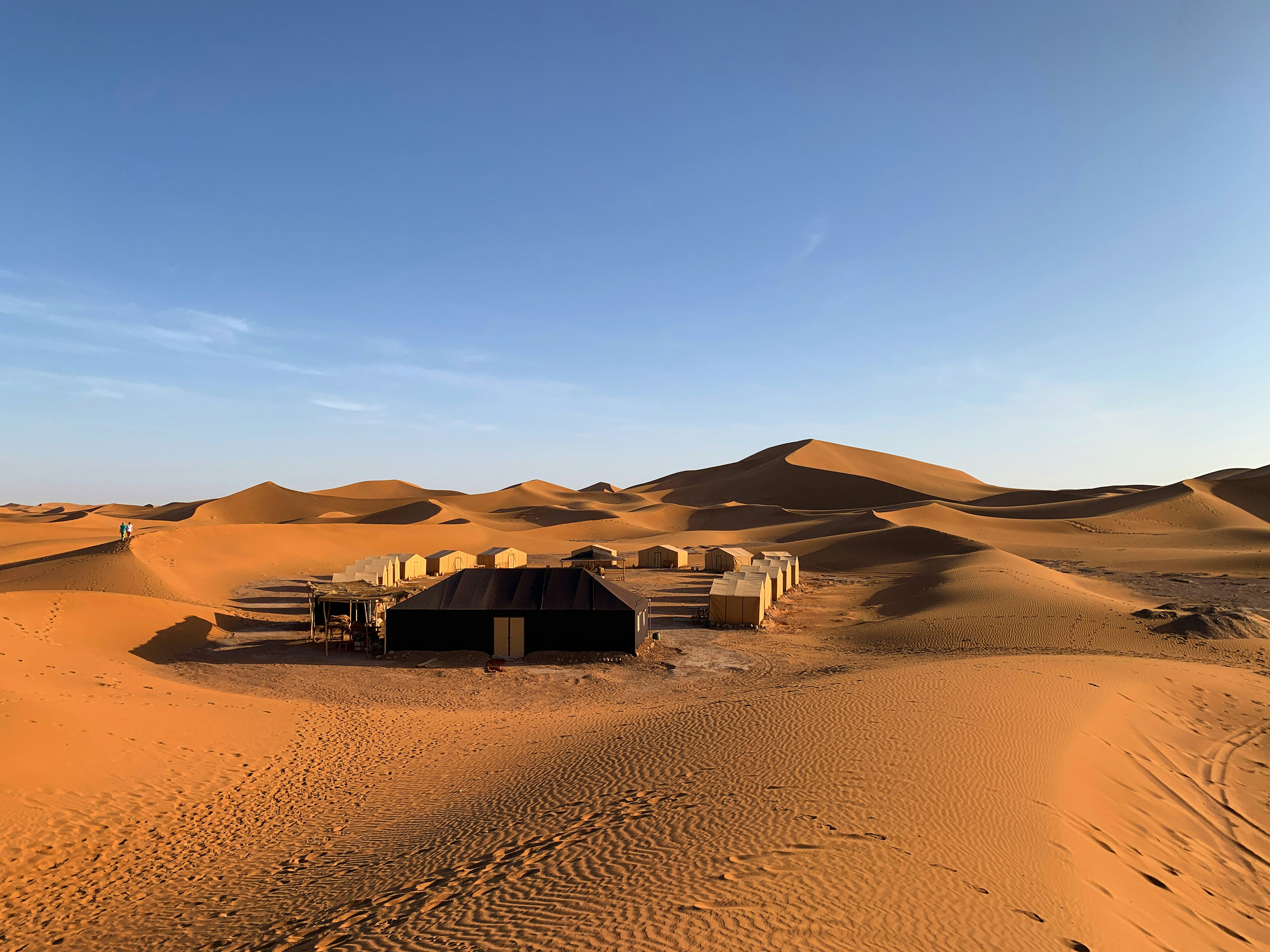A hut in the middle of the desert