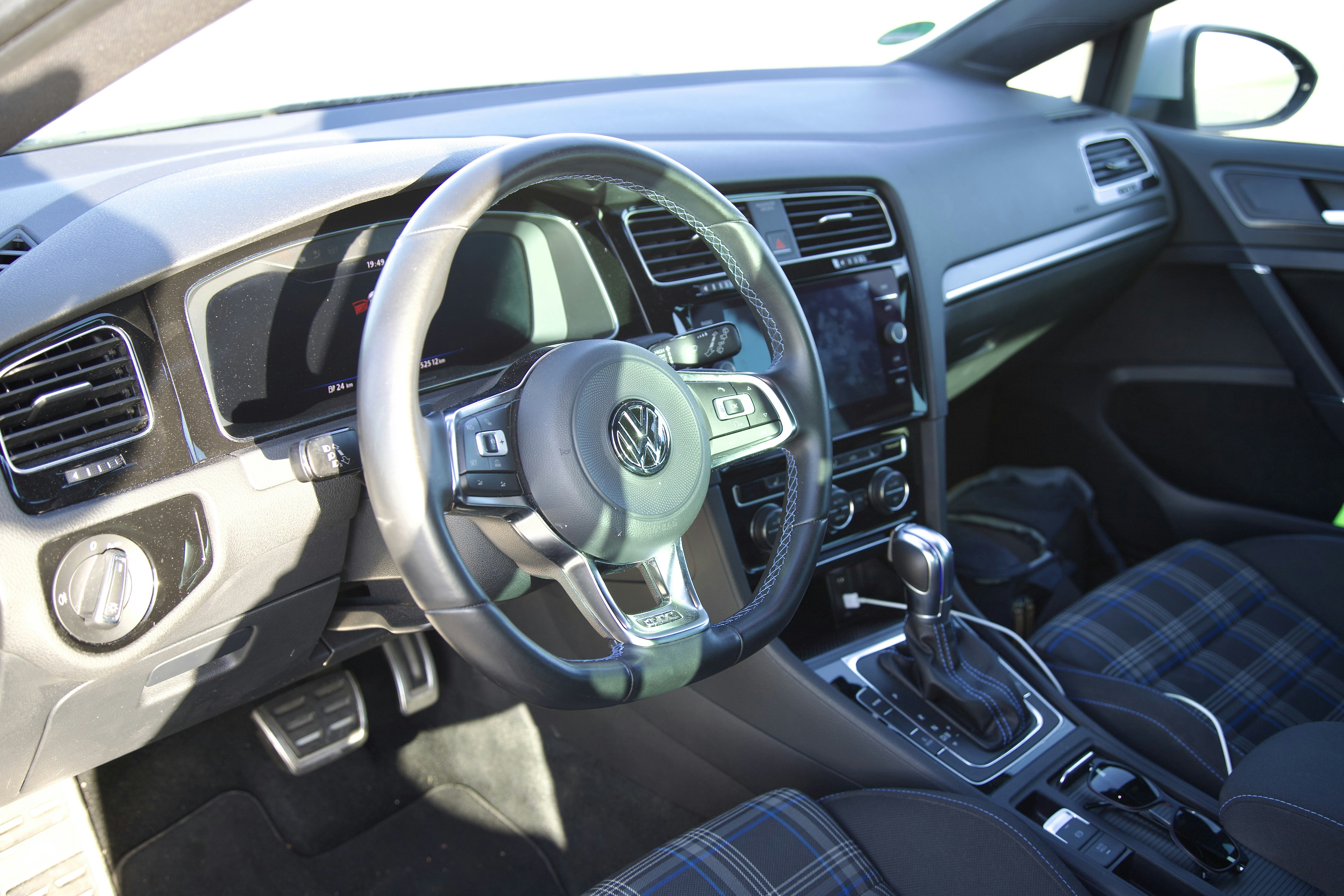 Photo by stockbirken