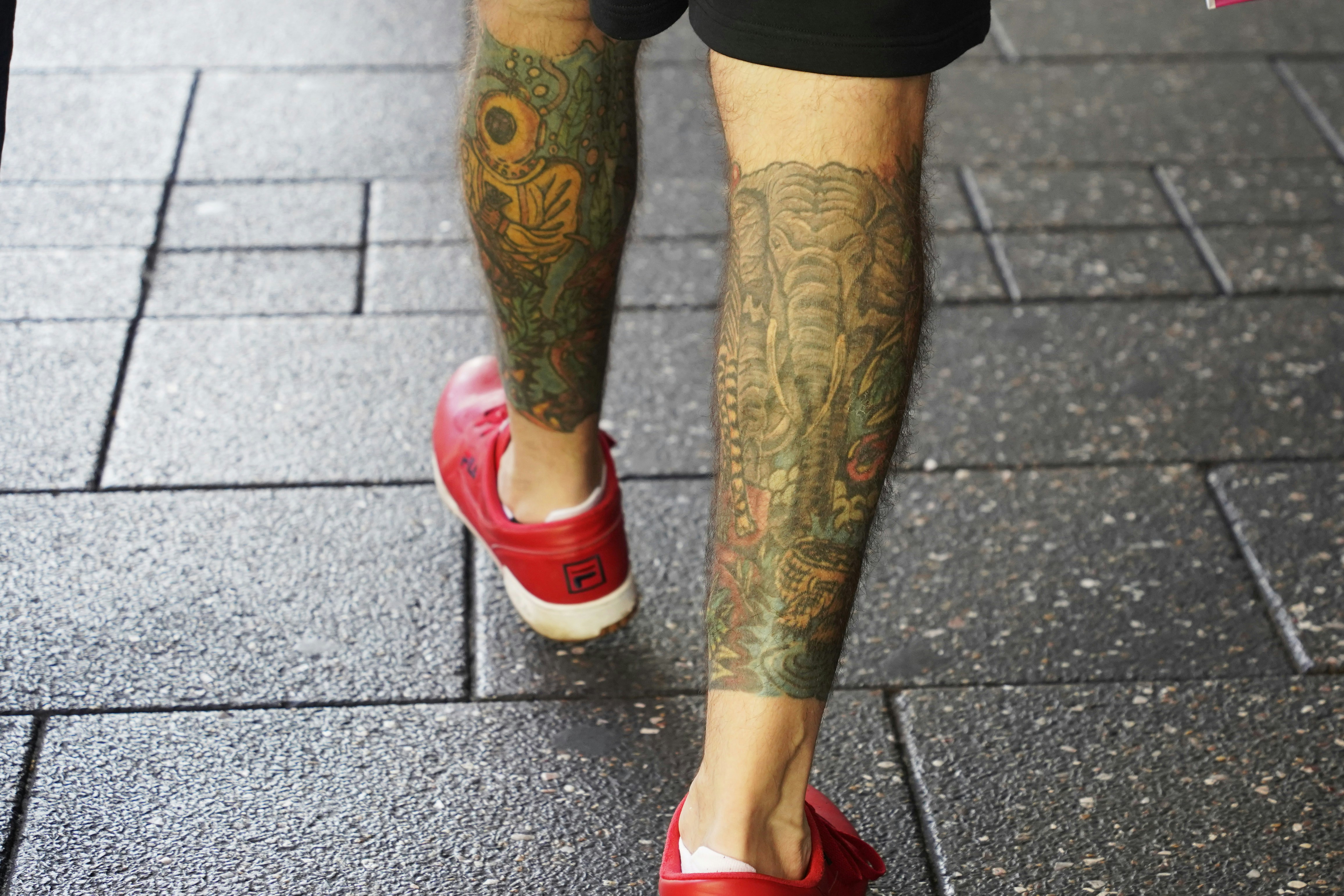 她穿這樣竟能年薪百萬！學起來，你也能！