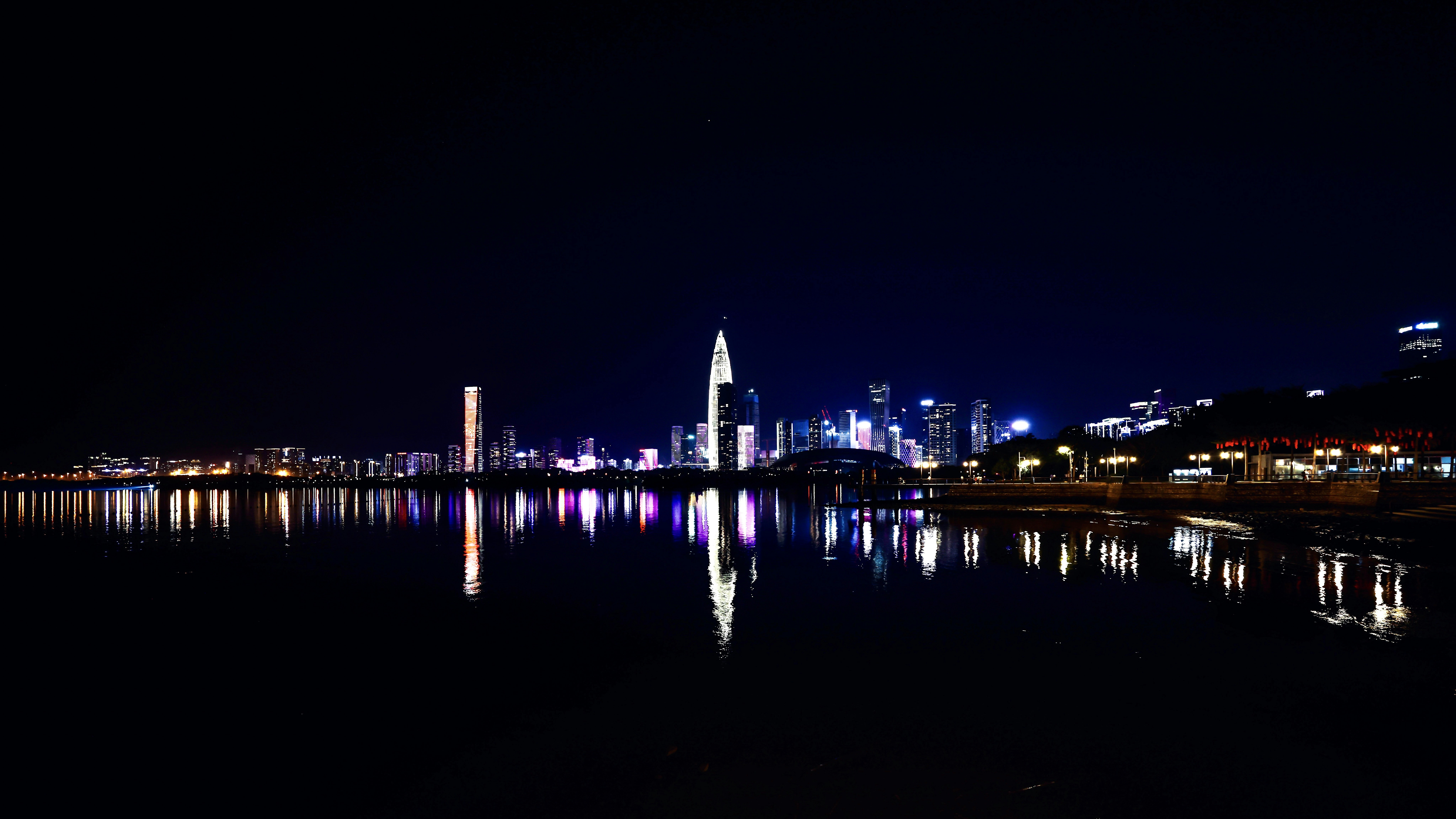 Photo by dickenslin76