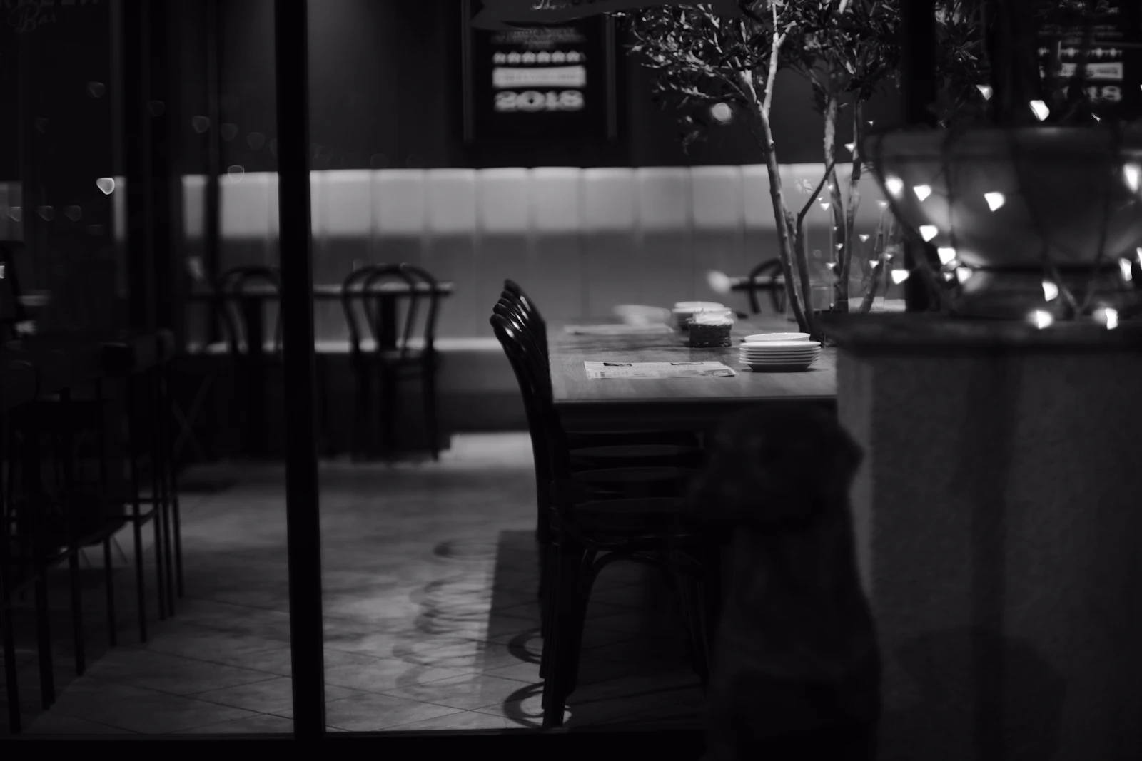 The Nymphs Are Waiting, Café des Artistes Comes Back