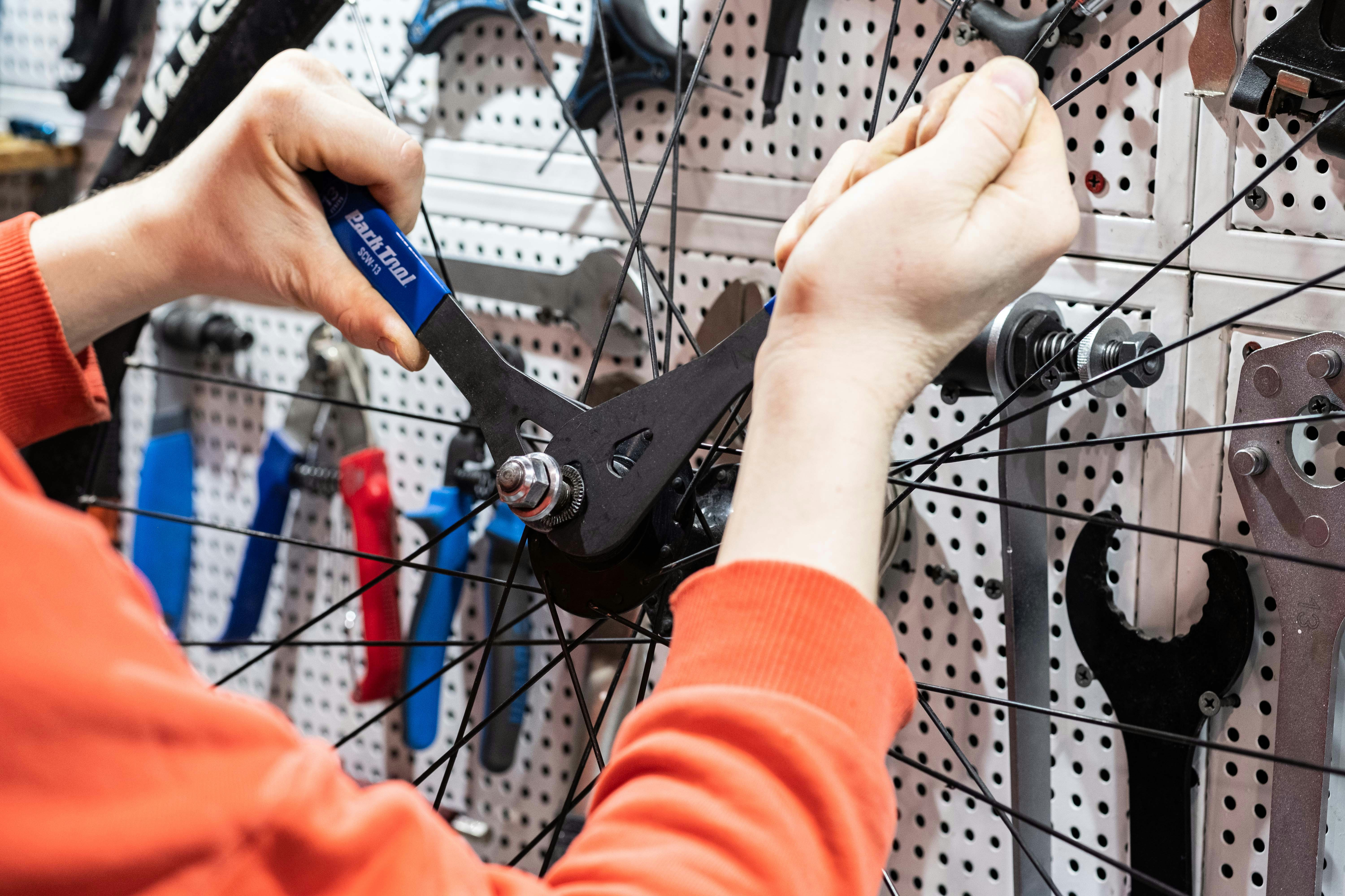 Pon a punto tu bici. Taller de mecánica básica