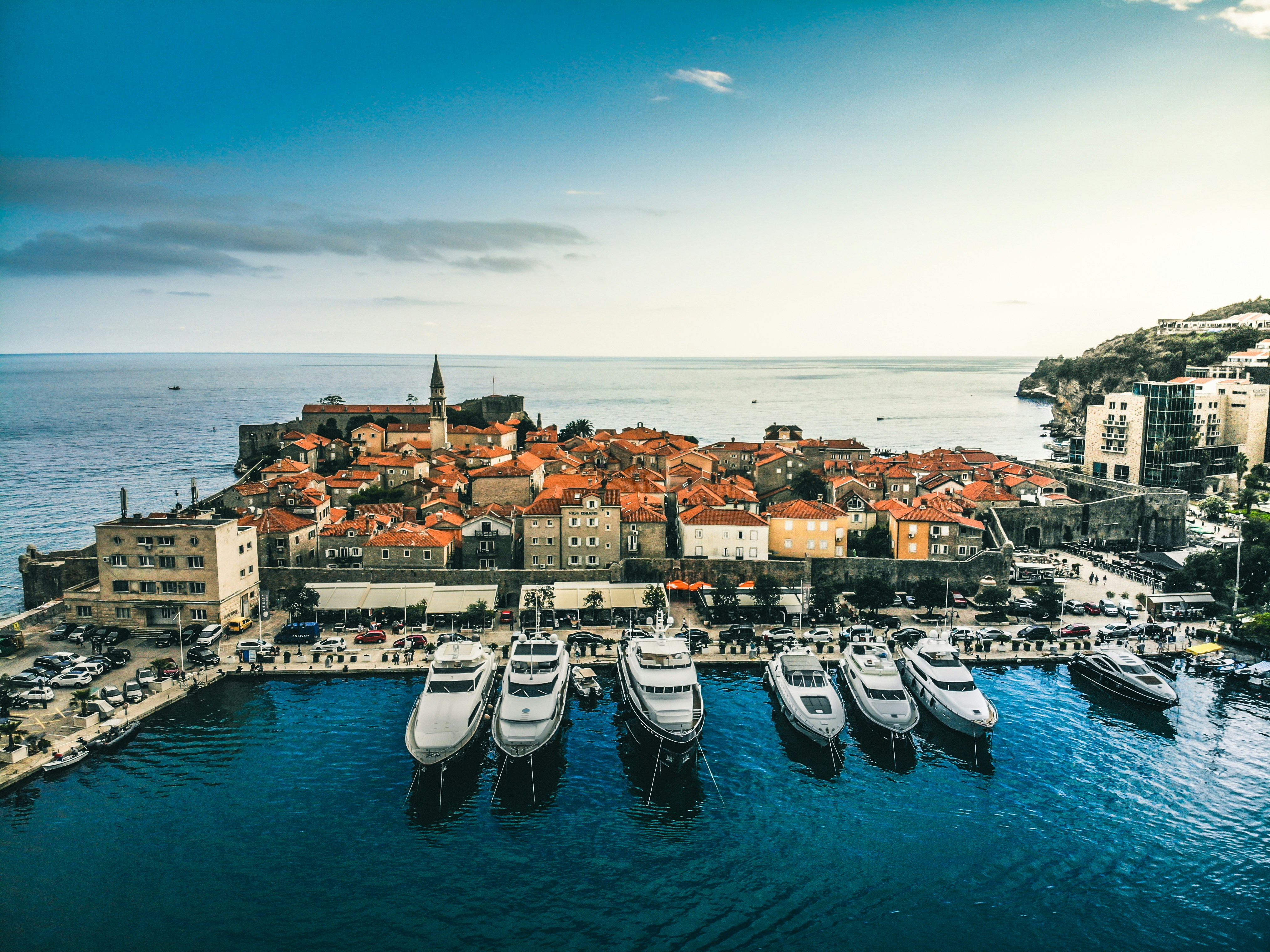 Photo by ulixcreative