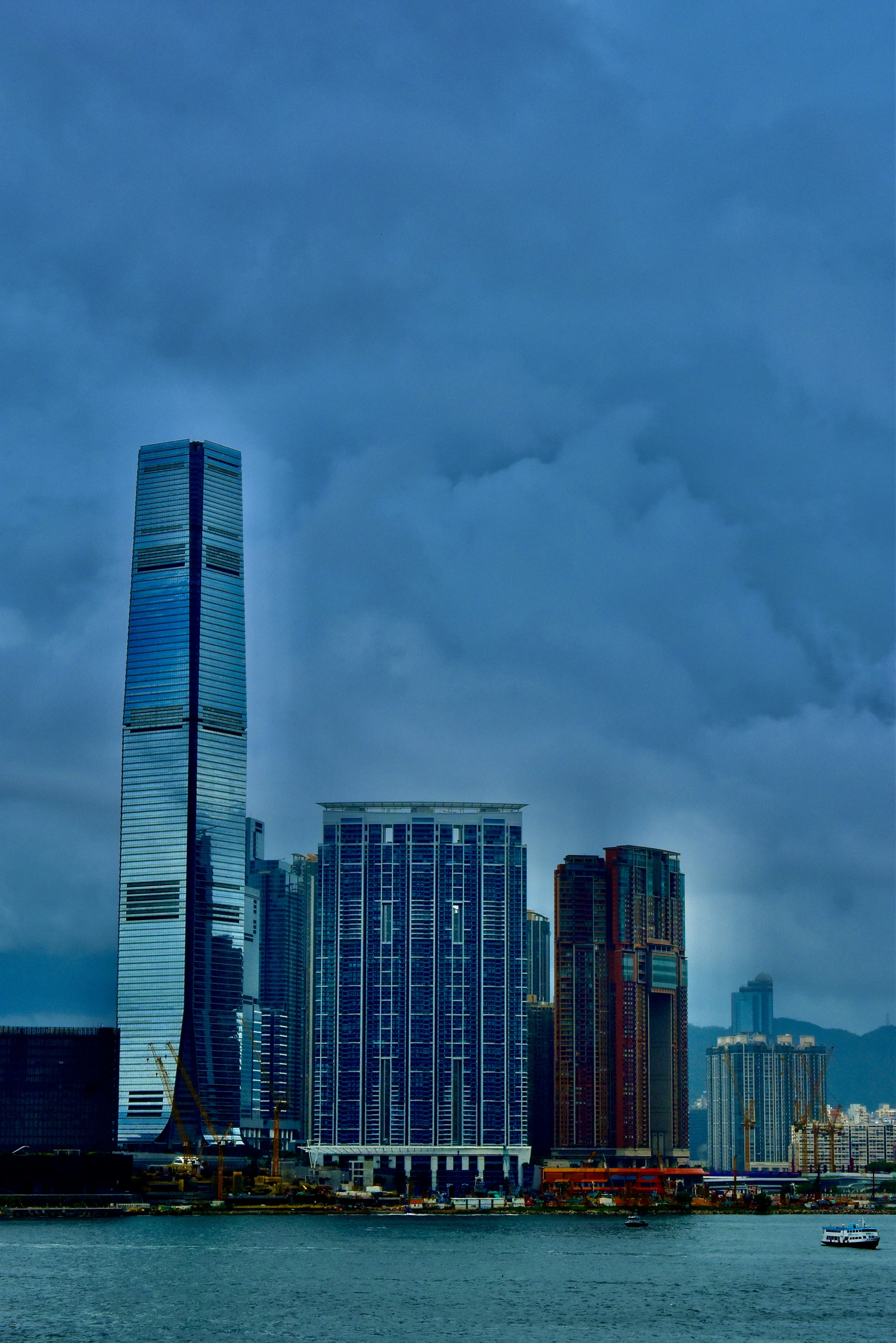 Photo by harveyabayasiri