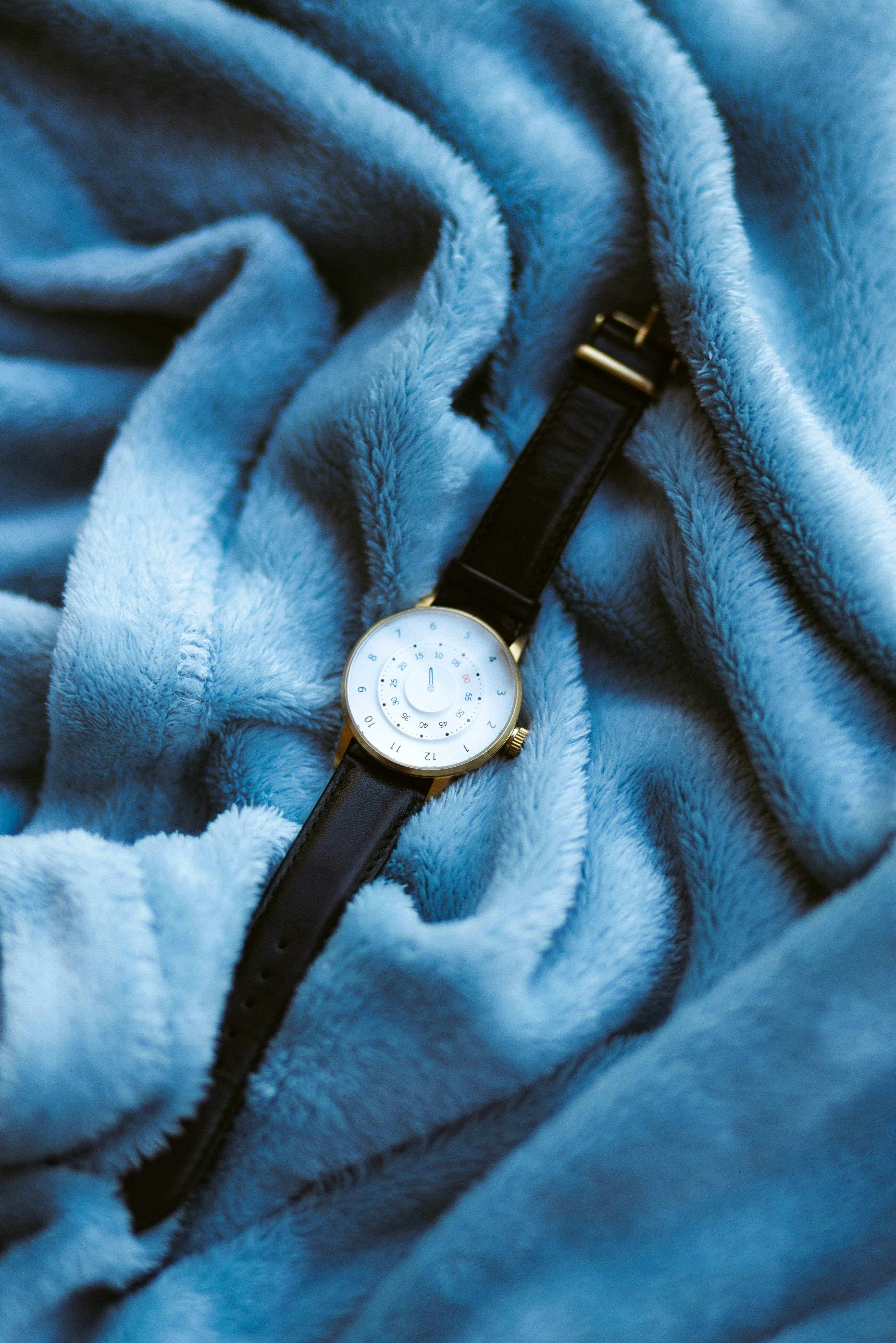 6 Budget-Friendly Watch Options for Clean Casual Outfits