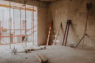 a room with a lot of scaffolding in it