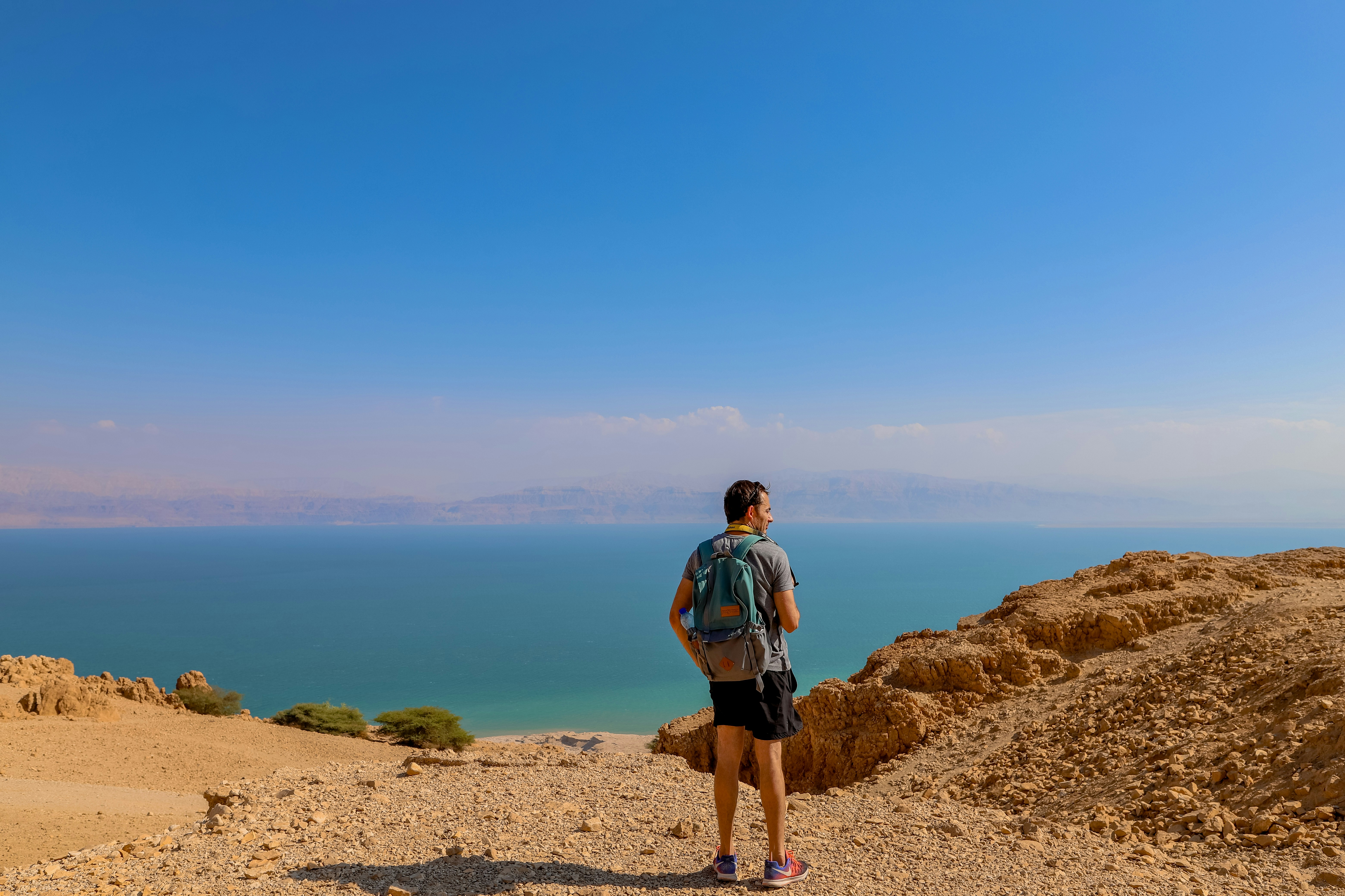 Stay online in the Israel with a prepaid eSIM from eSIMlii. Instant activation, no roaming charges, and reliable coverage.