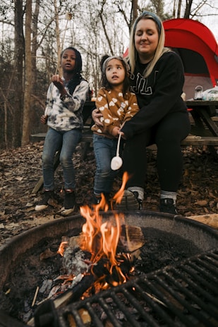  cooking on a grill on teencamps-uk family therapy camp