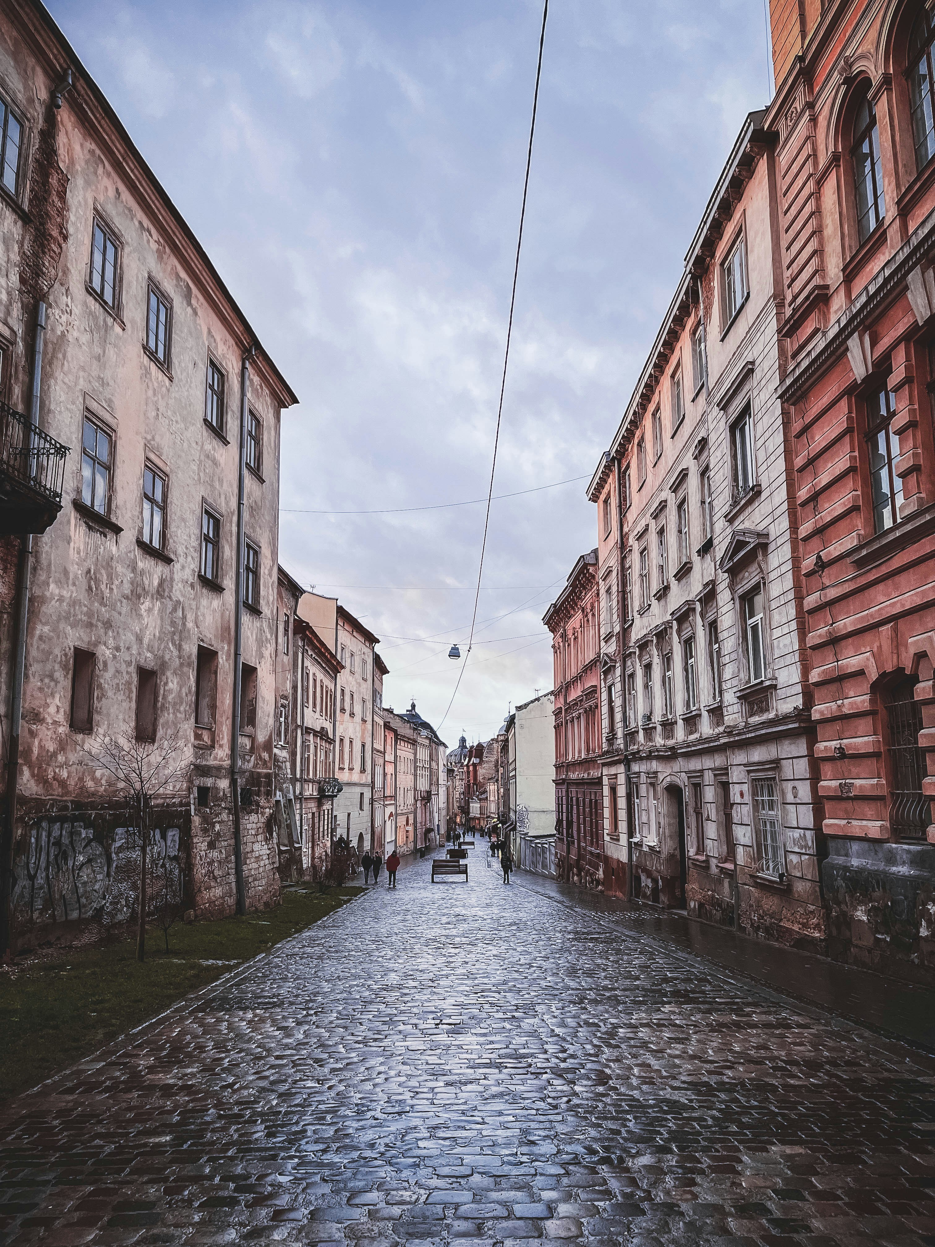 Photo by travelertraveler_