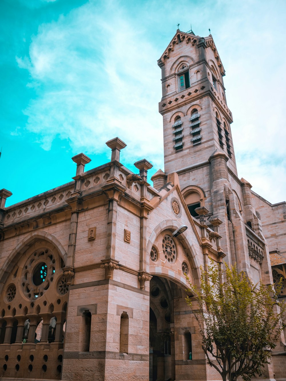 a large building with a clock on the front of it