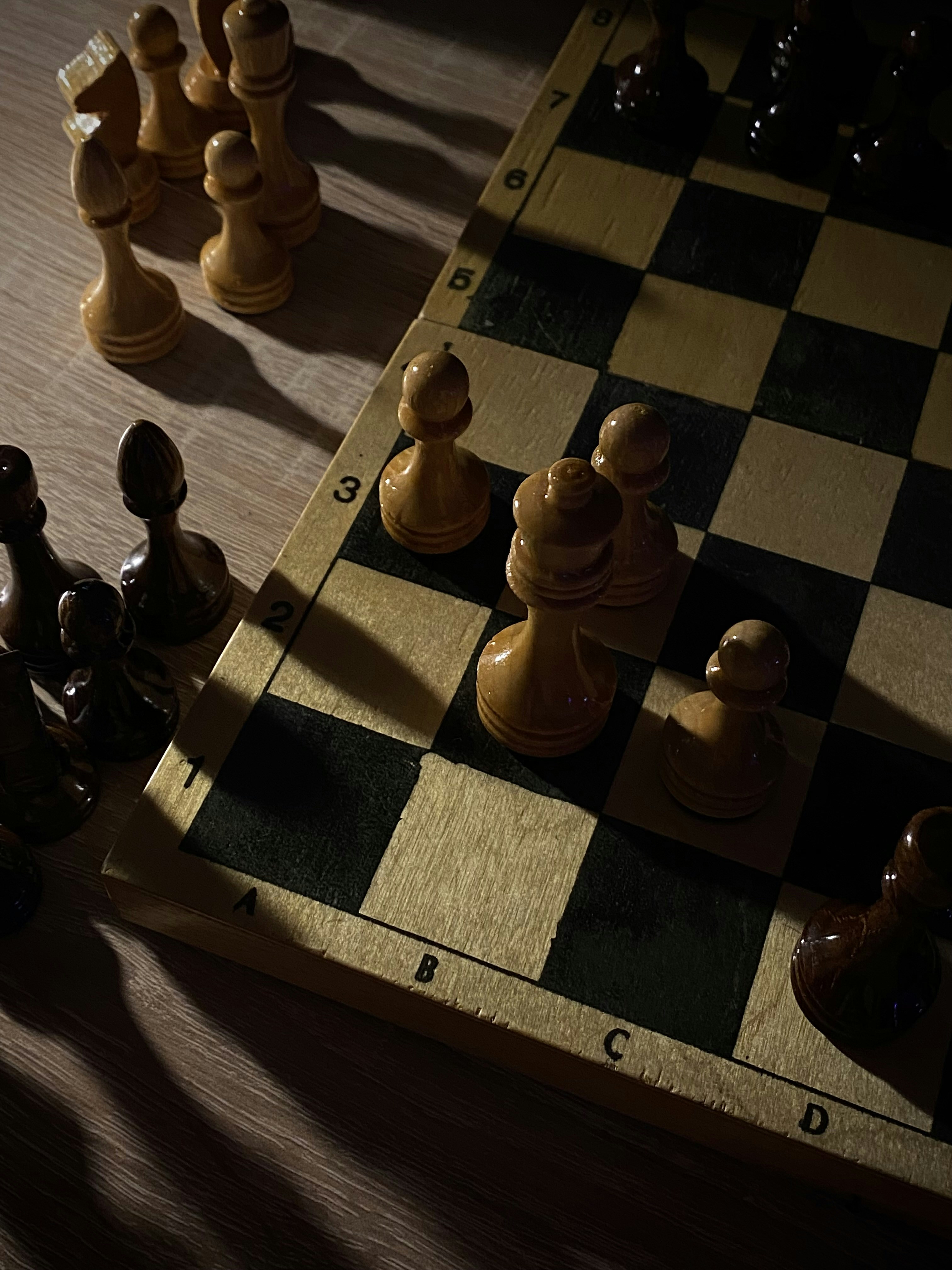 Şık Satranç Tahtası Seti