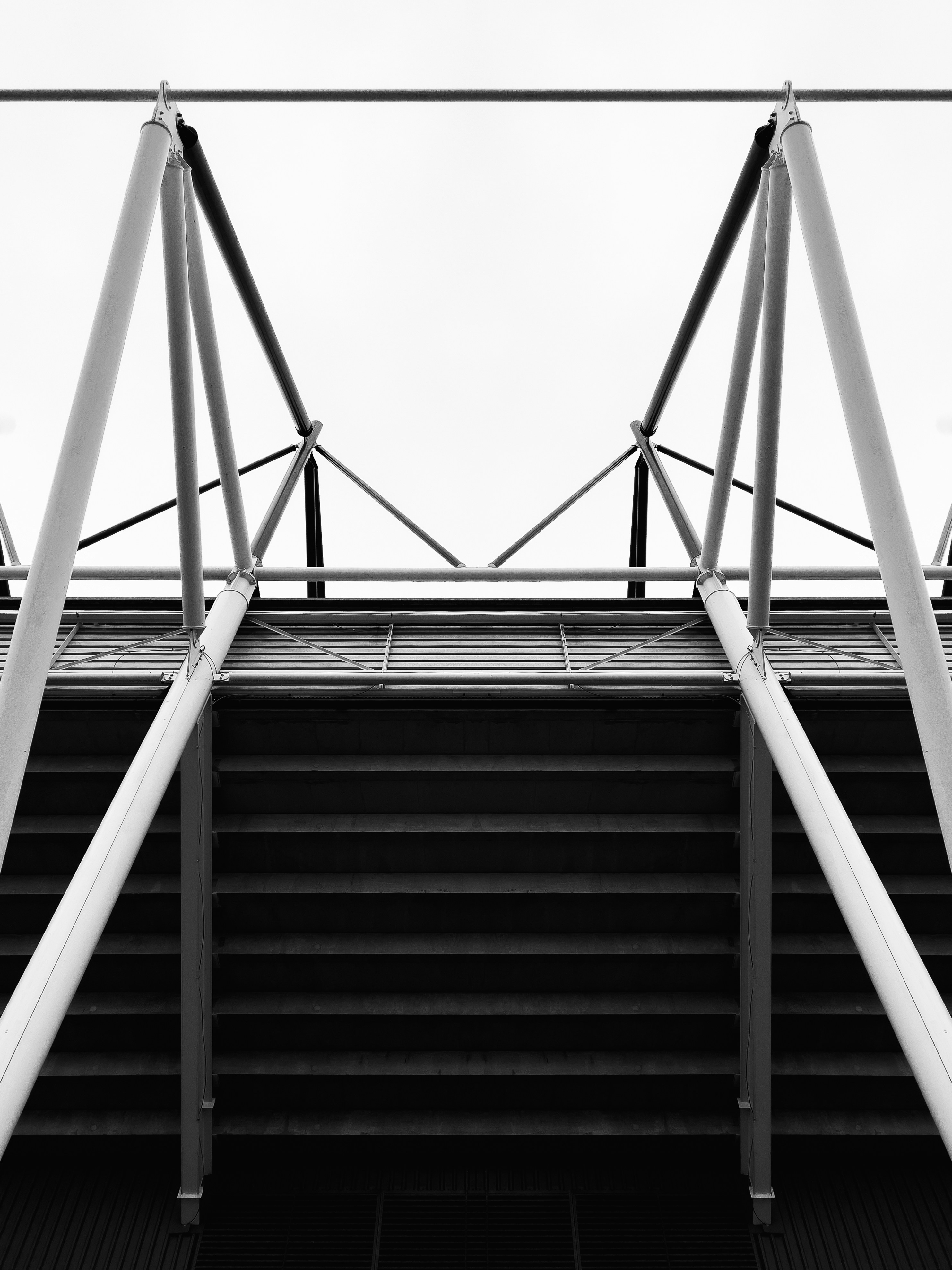 Comparing Metal Roofs To Traditional Roofing Sydney