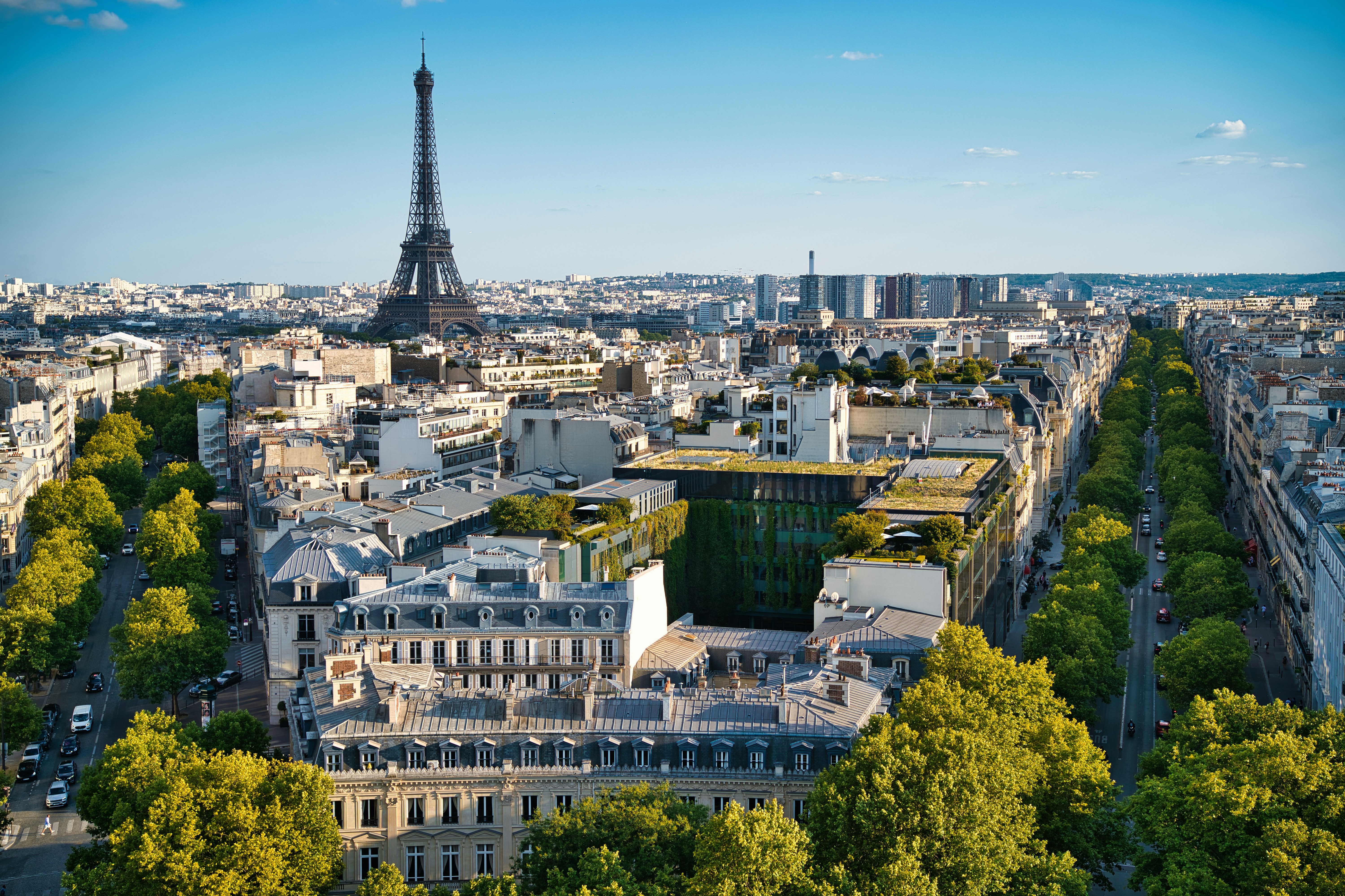 Photo by maksimshutov