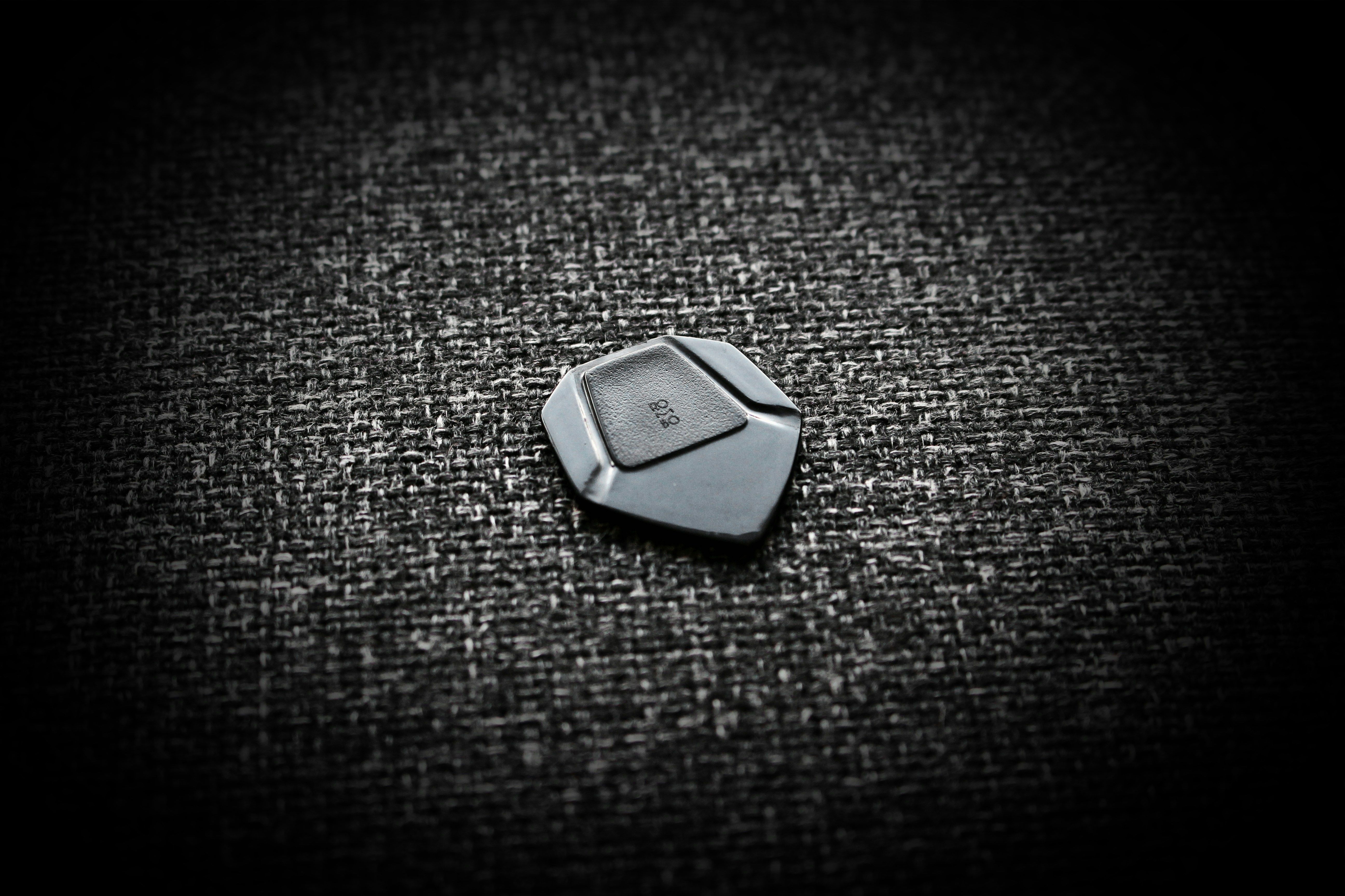 Photo by rombo_guitar_picks