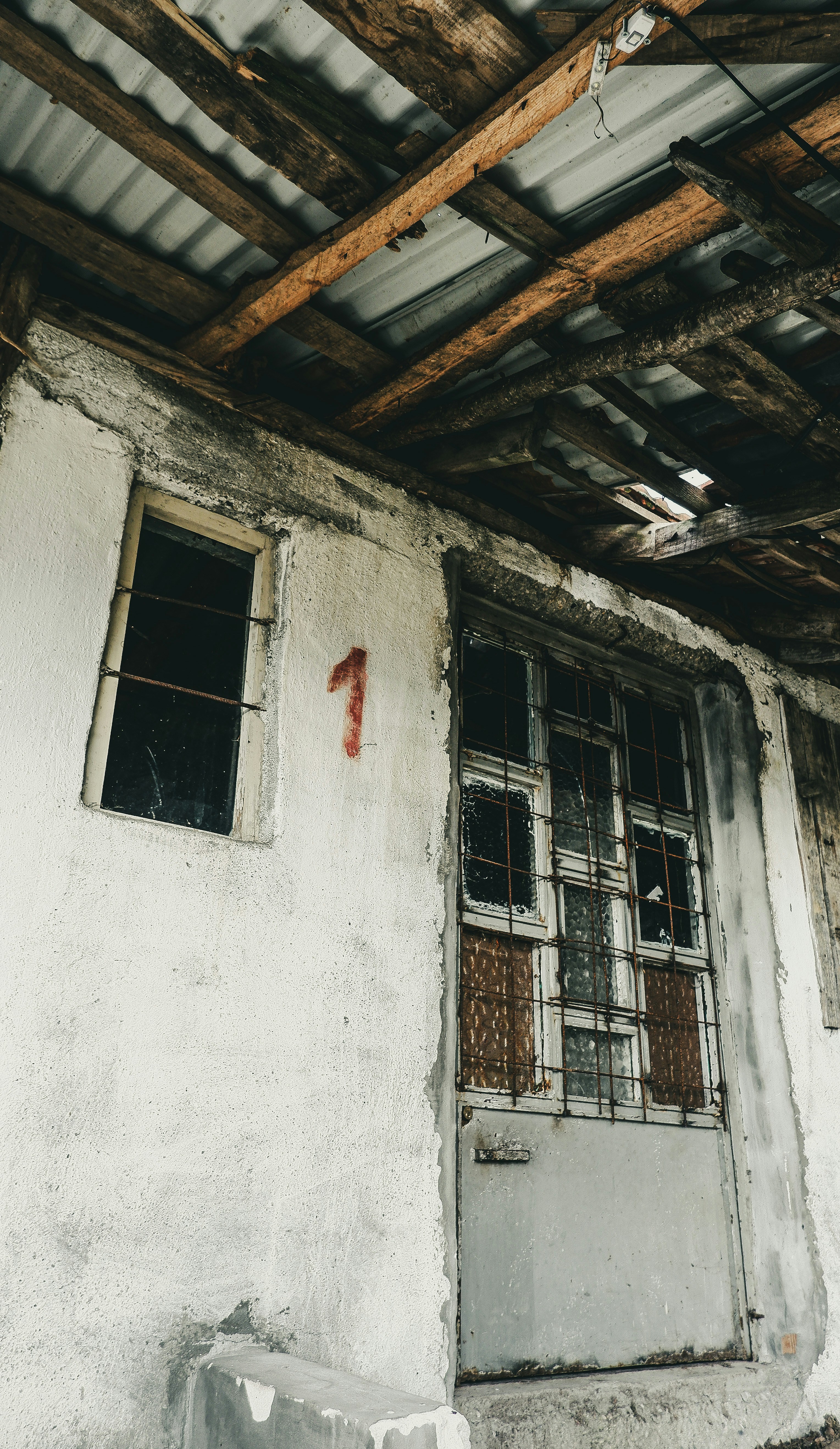 Photo by burakdonertas